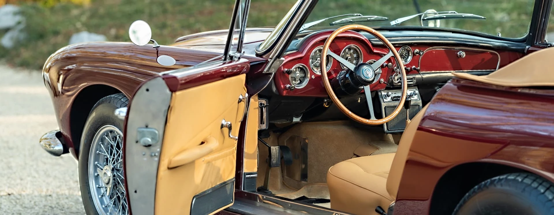 Aston Martin DB4 Cabriolet Superleggera - 1962 13