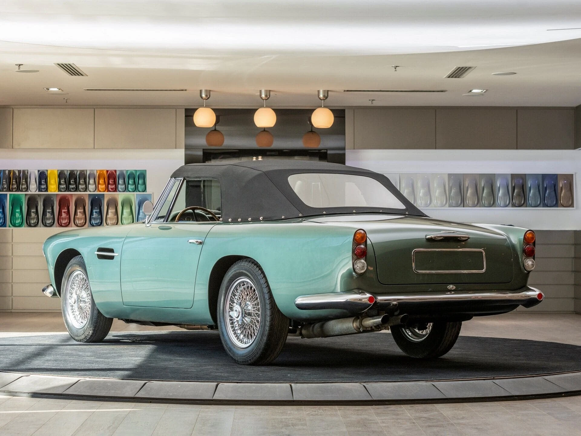 Aston Martin DB4 Cabriolet Superleggera - 1963 2