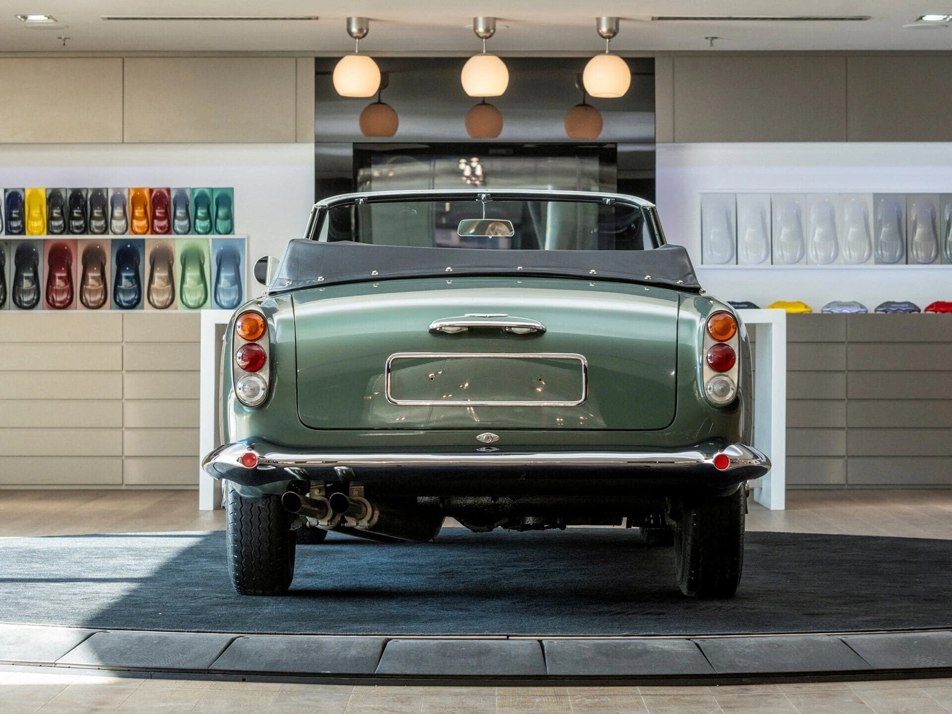 Aston Martin DB4 Cabriolet Superleggera - 1963 30