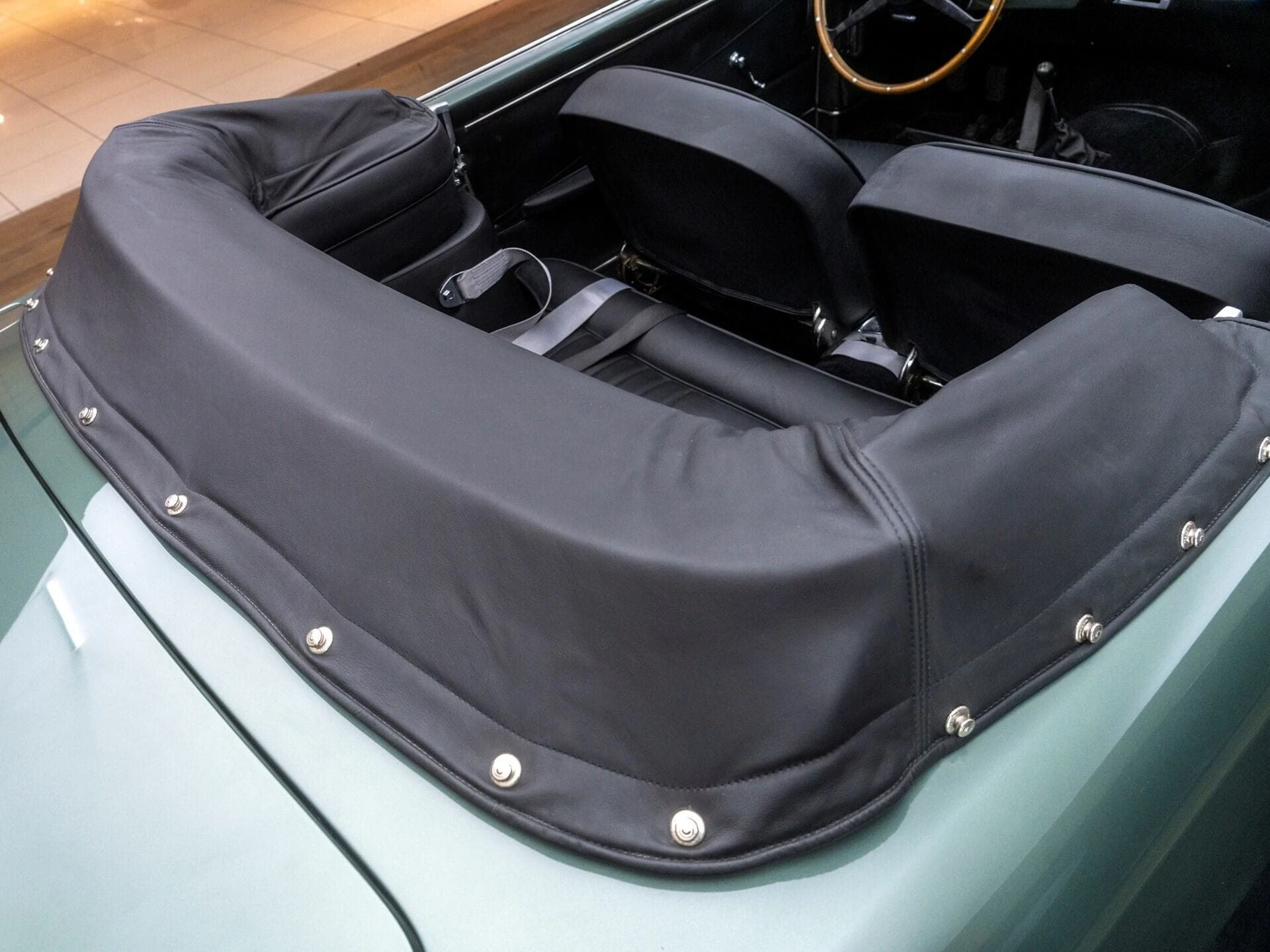 Aston Martin DB4 Cabriolet Superleggera - 1963 39