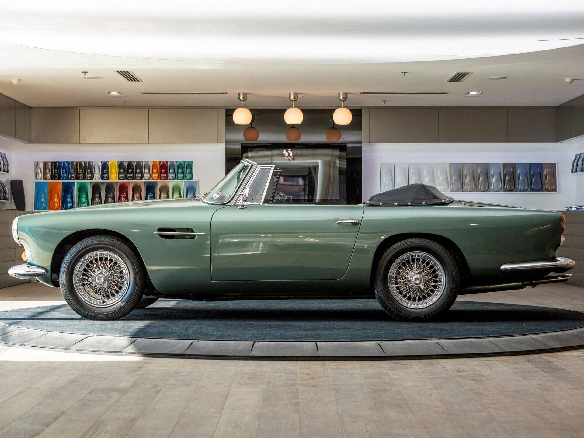 Aston Martin DB4 Cabriolet Superleggera - 1963 5