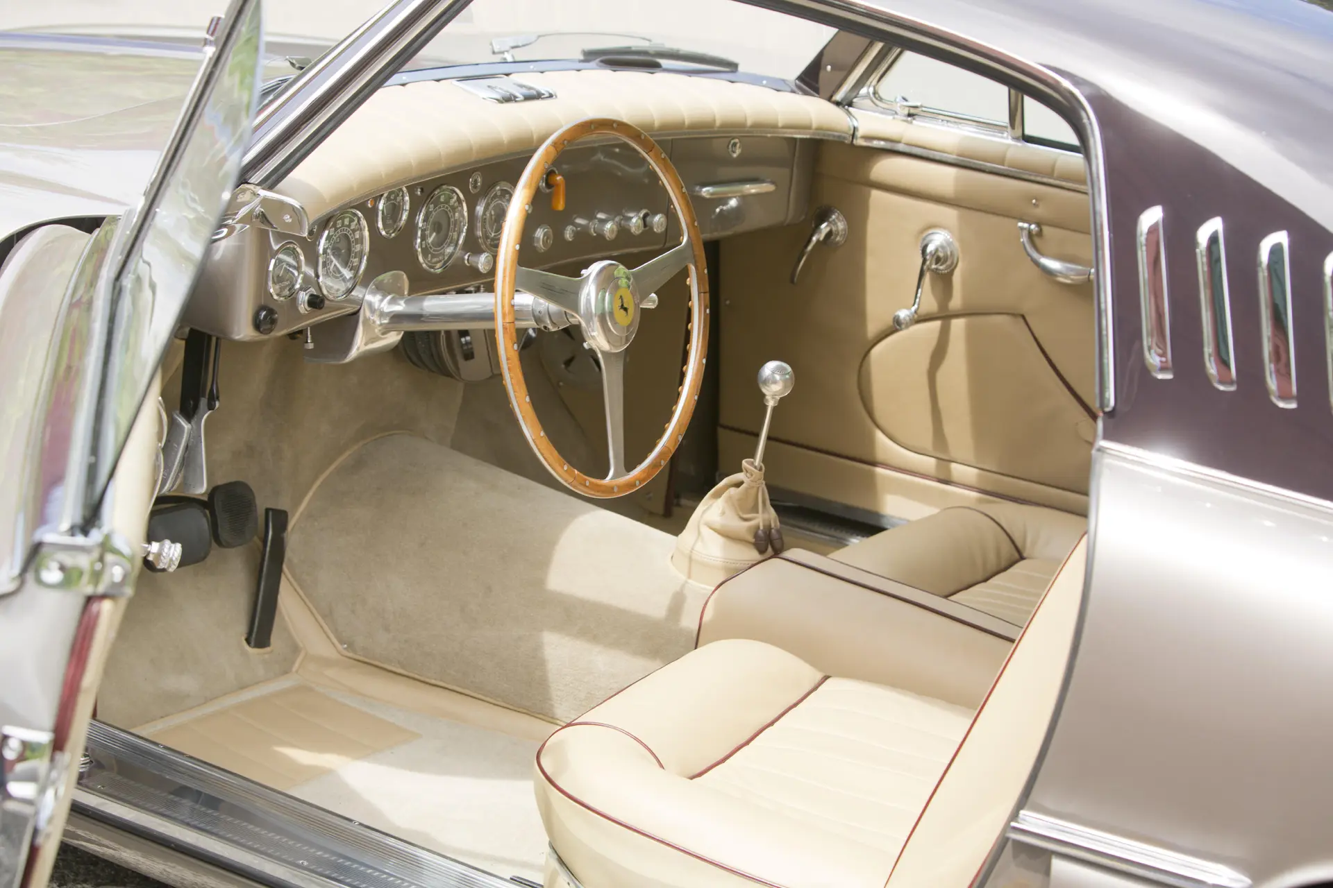 Ferrari 250 Europa (Vignale) - 1953 -77