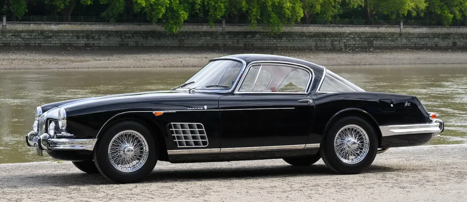Jaguar-XK150-S-Coupe-Bertone-1957-banner