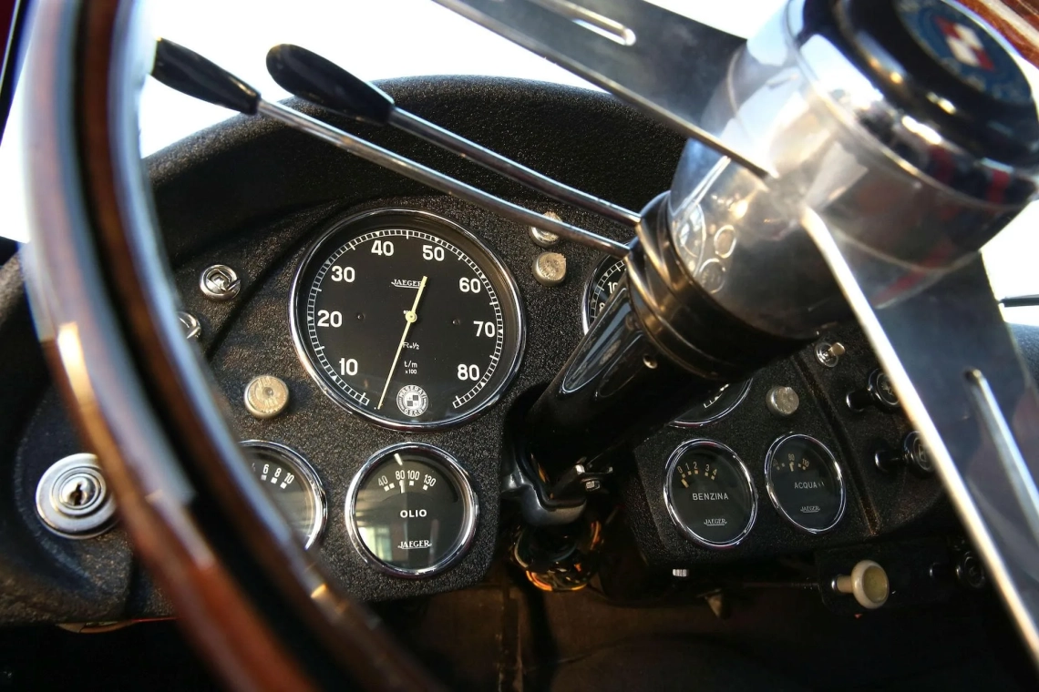 Osca 1600 GT berlinette double bubble Zagato 1963 17