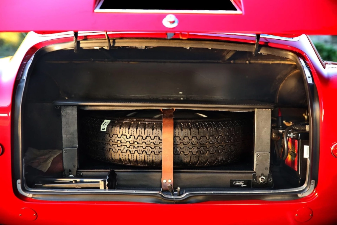 Osca 1600 GT berlinette double bubble Zagato 1963 22