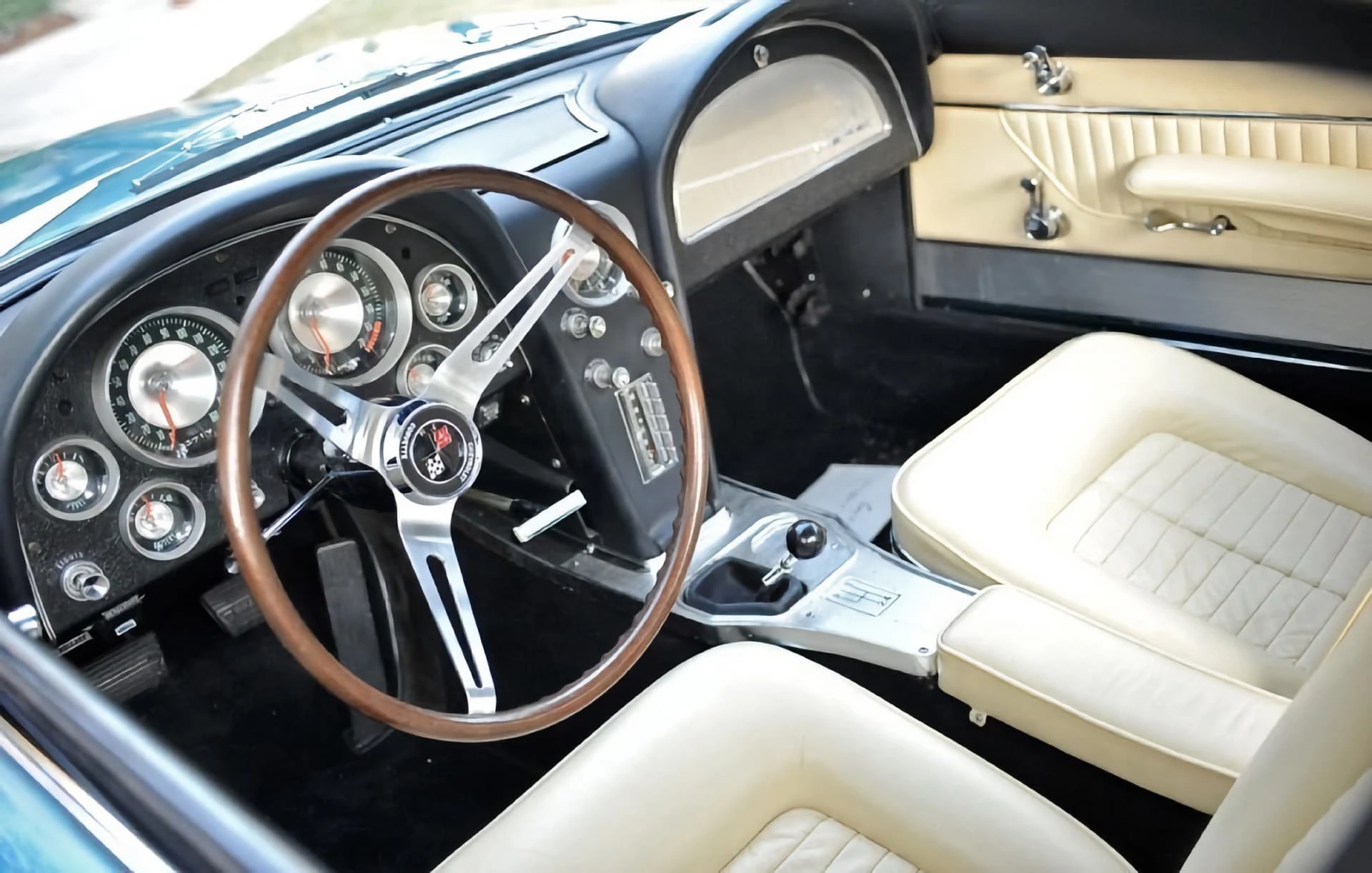 Chevrolet Corvette Rondine 1963 13