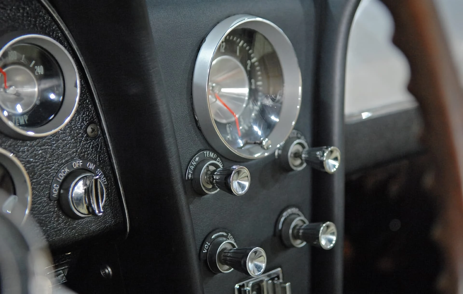 Chevrolet Corvette Rondine 1963 38