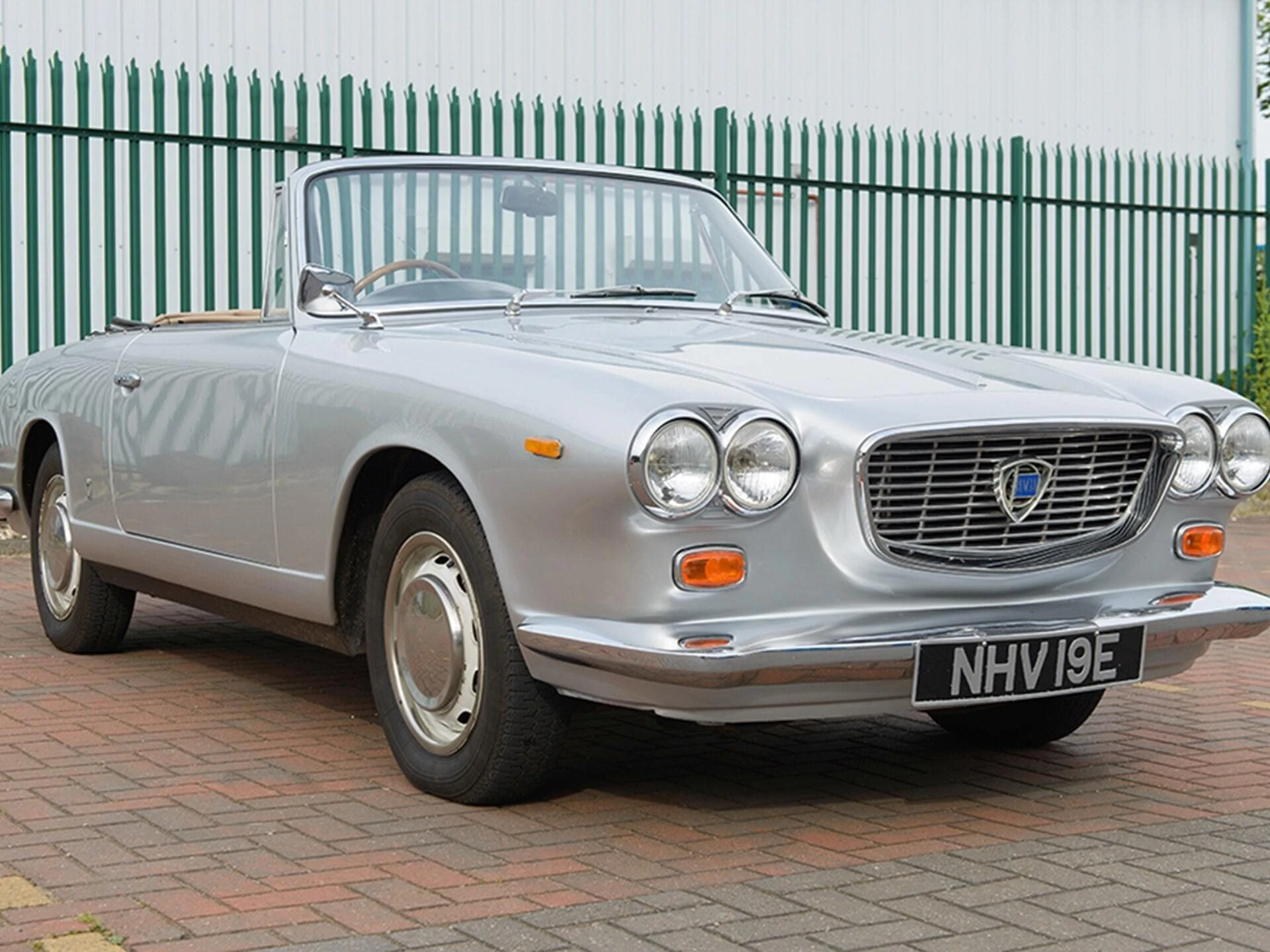 Lancia Flavia Vignale 1967 23