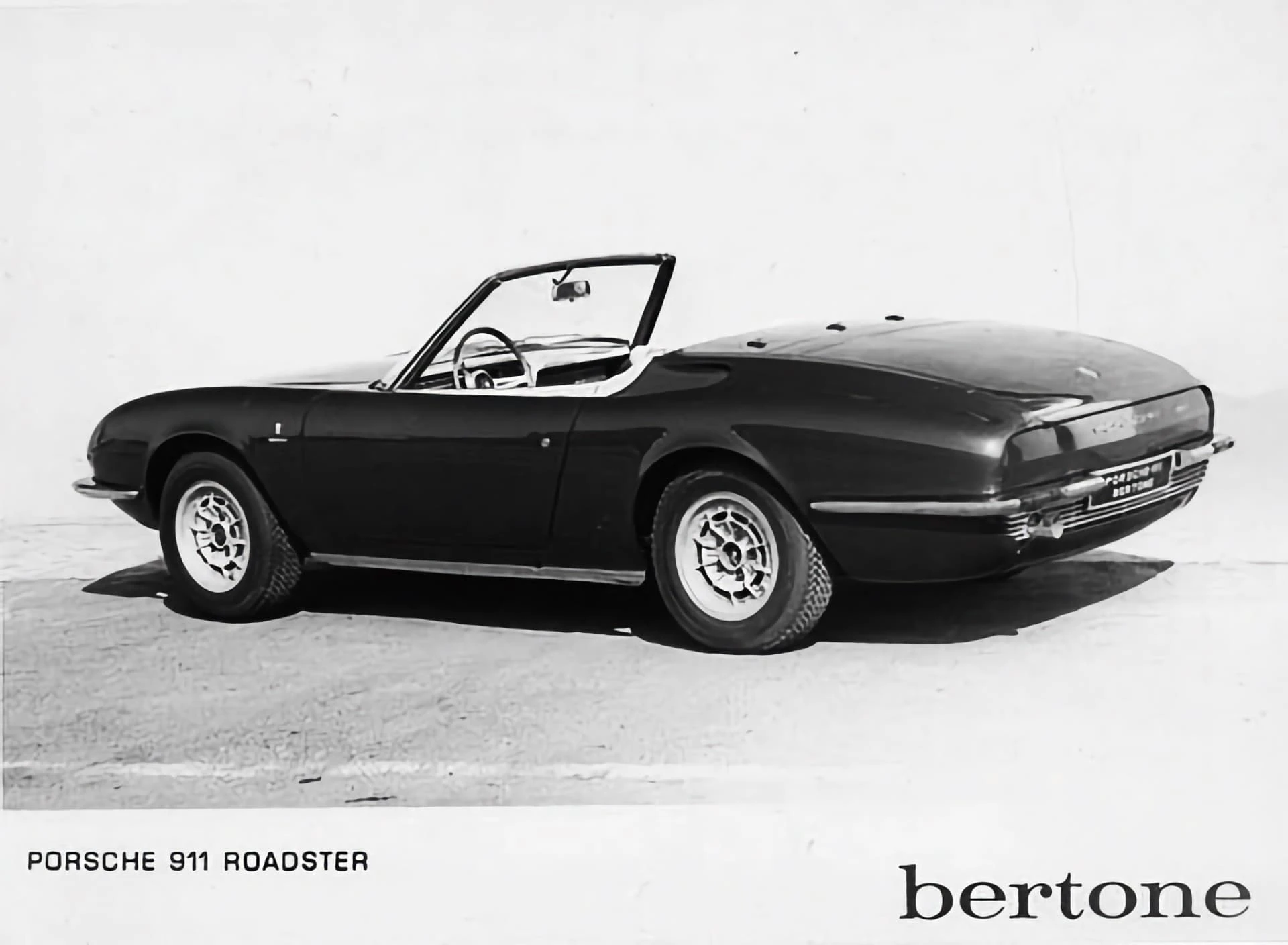 Porsche 911 Spyder Bertone 1966 17