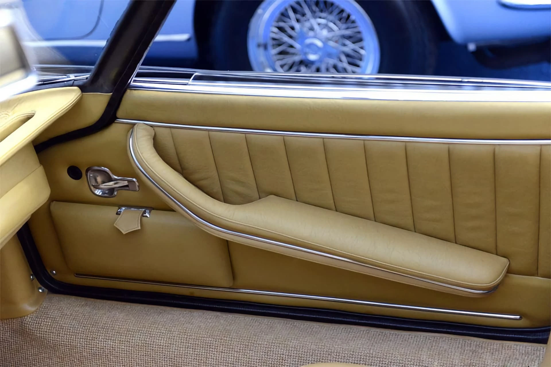 Porsche 911 Spyder Bertone 1966 5