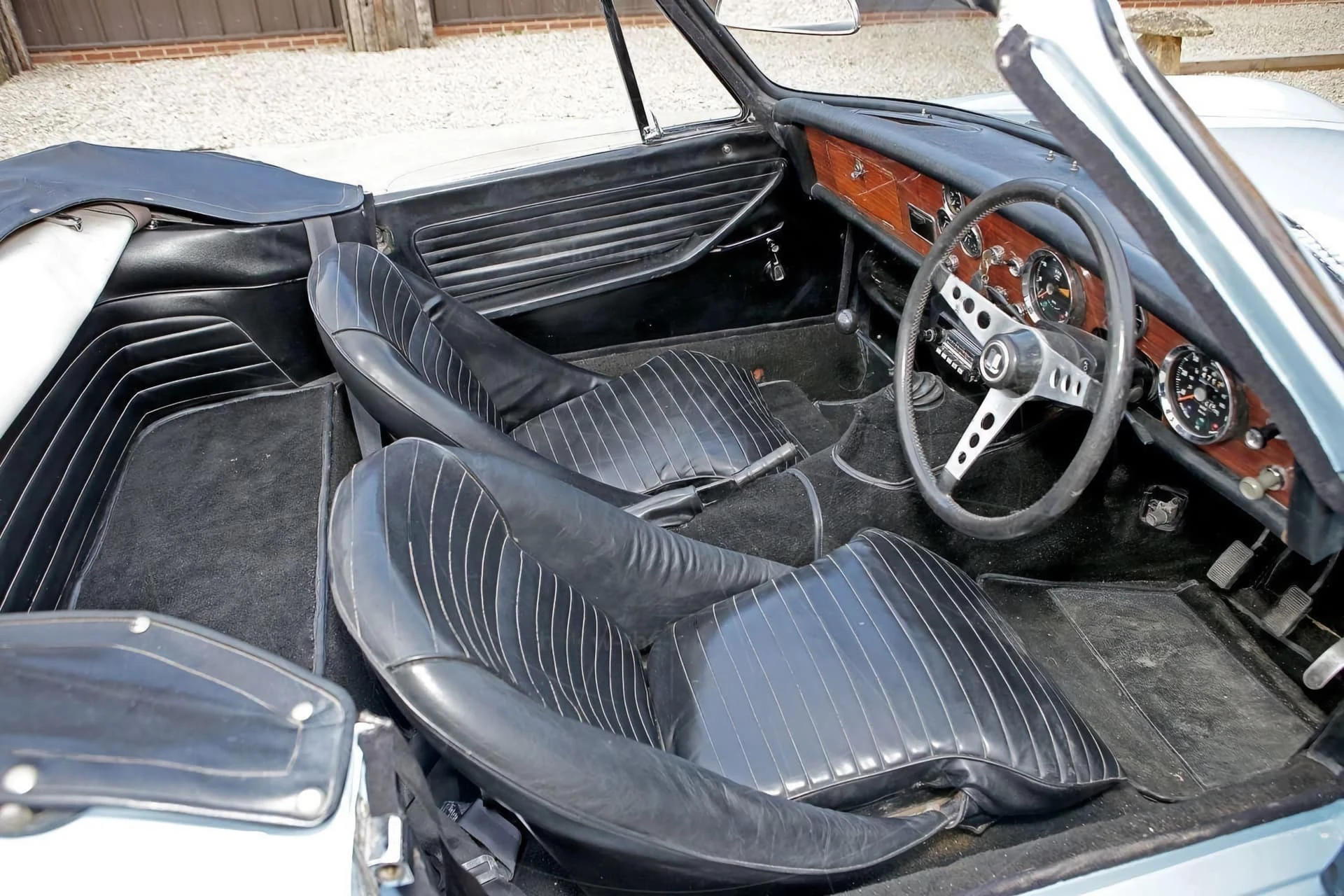 Triumph Fury Michelotti 1964 20