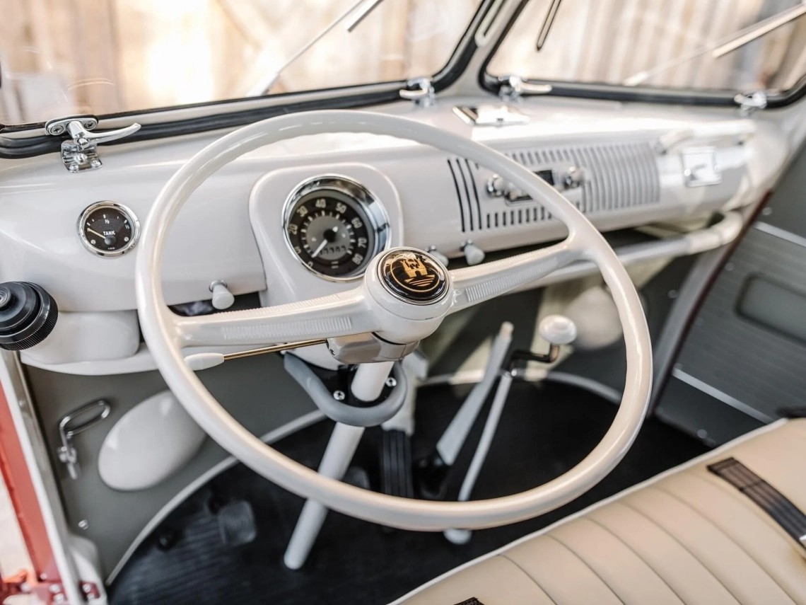 Volkswagen Combi Deluxe 1962 12
