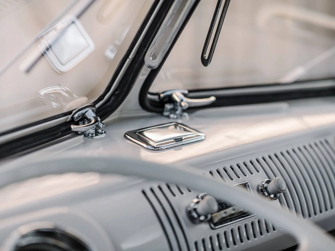 Volkswagen Combi Deluxe 1962 19