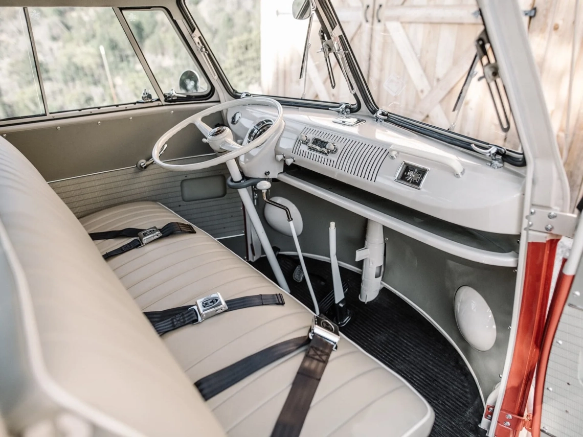 Volkswagen Combi Deluxe 1962 9