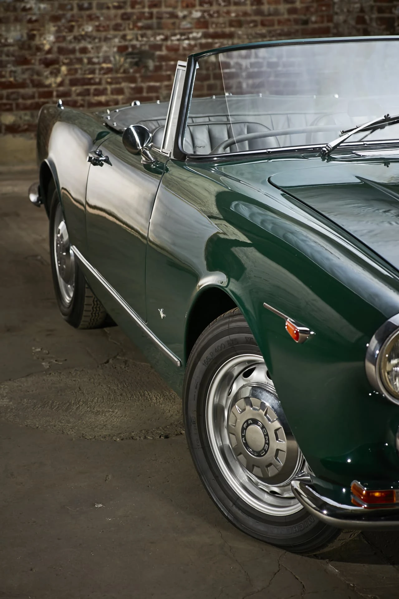 Alfa Romeo 2600 Spider Touring 1964 2