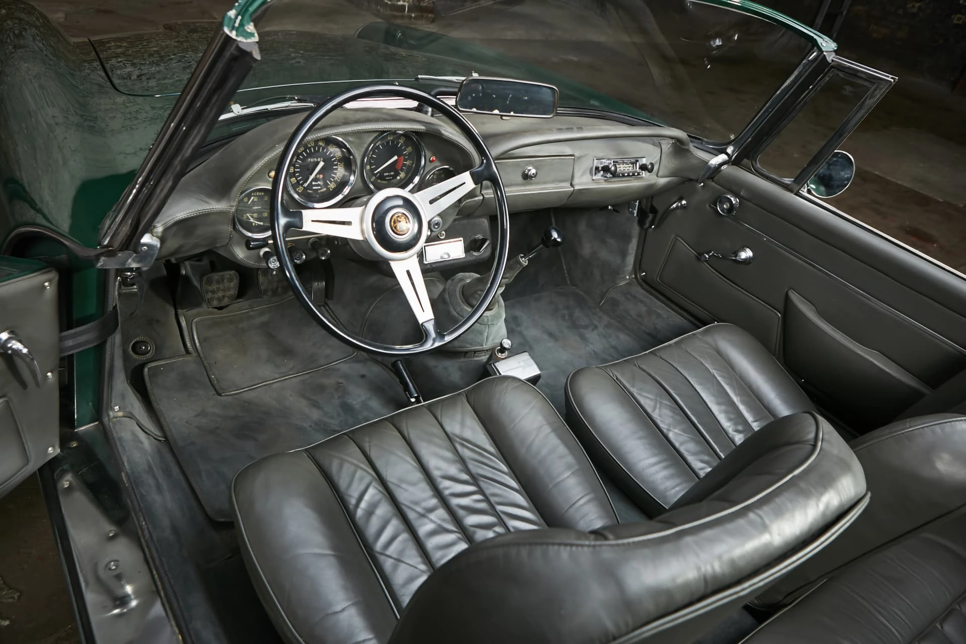Alfa Romeo 2600 Spider Touring 1964 39