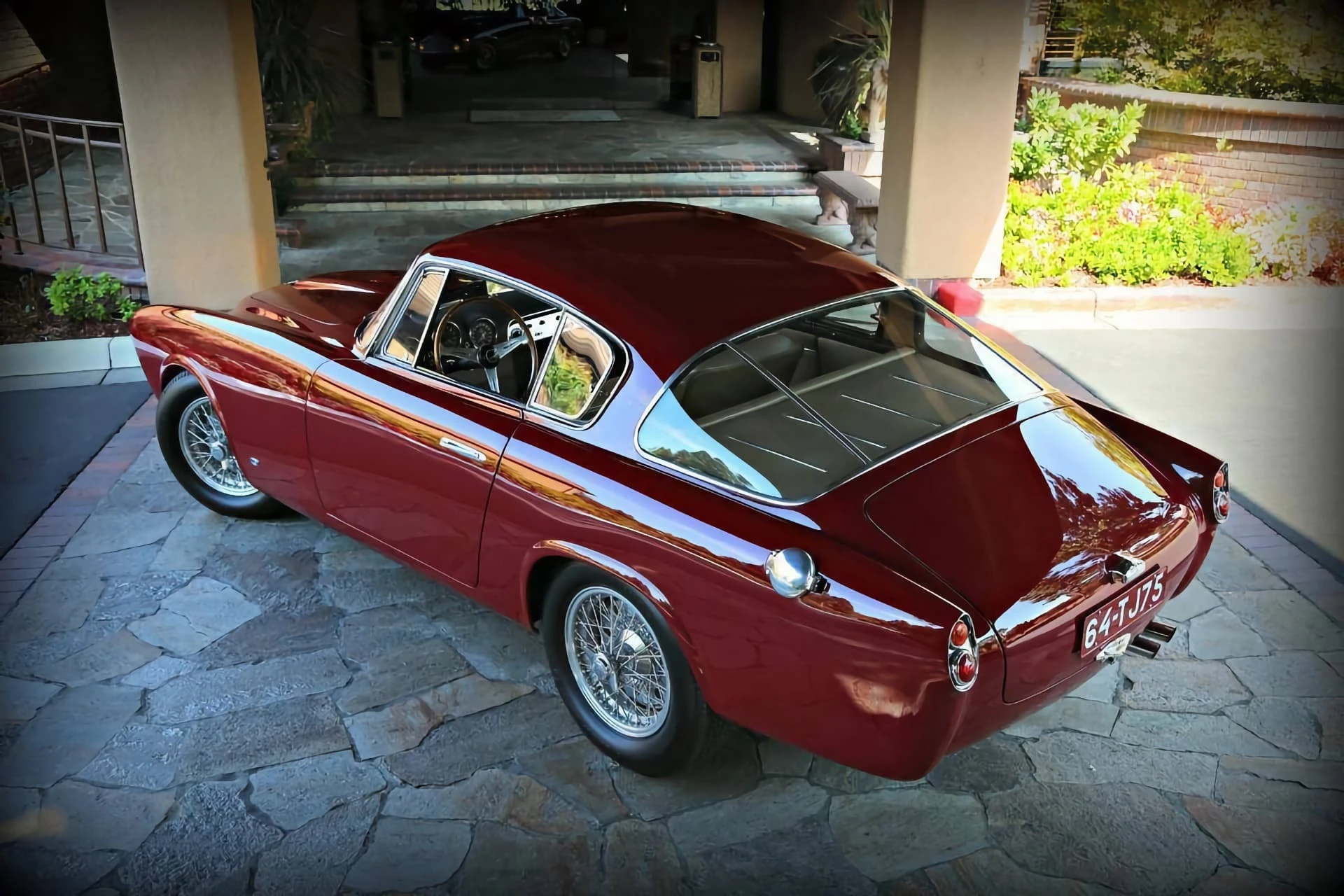 Aston-Martin-DB2-4-Allemano-1953-22