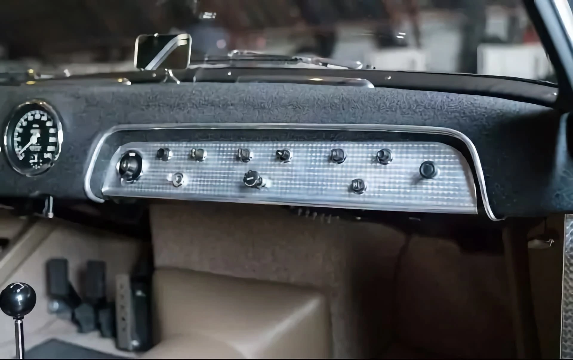 Aston Martin DB2-4 Allemano 1953 6