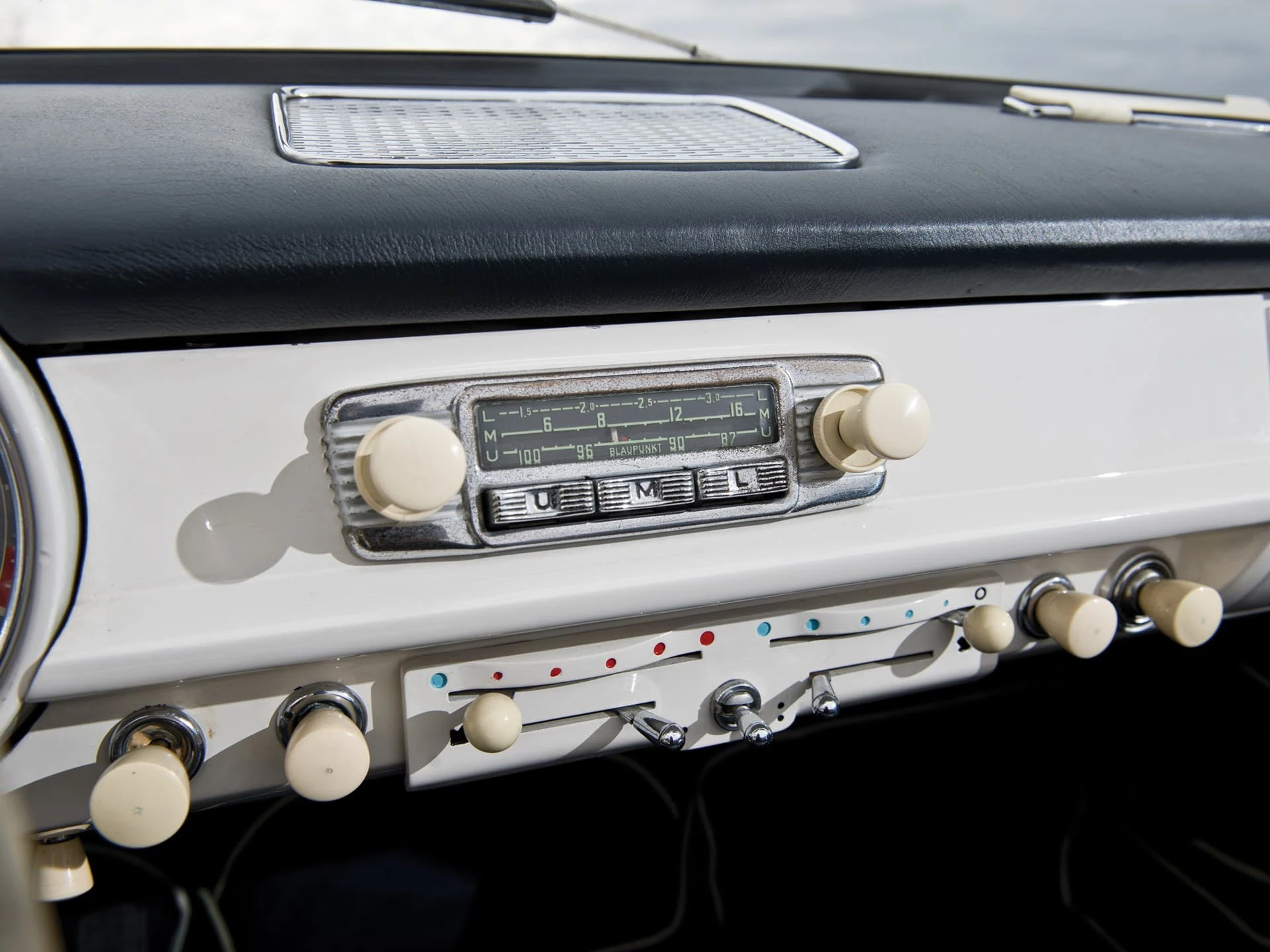 BMW 503 Cabriolet Bertone 1957 19