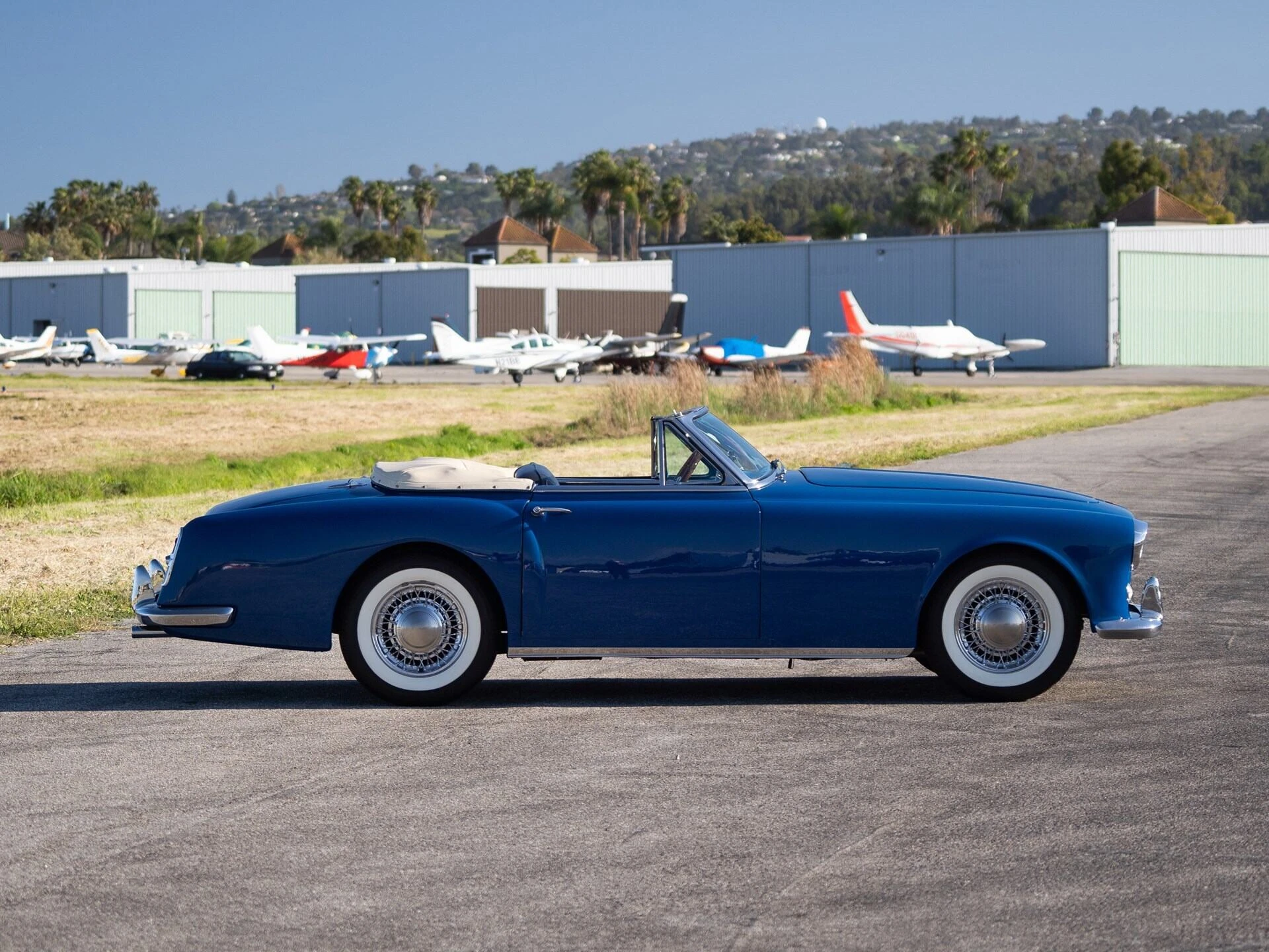 Edwards America Convertible 1954 36