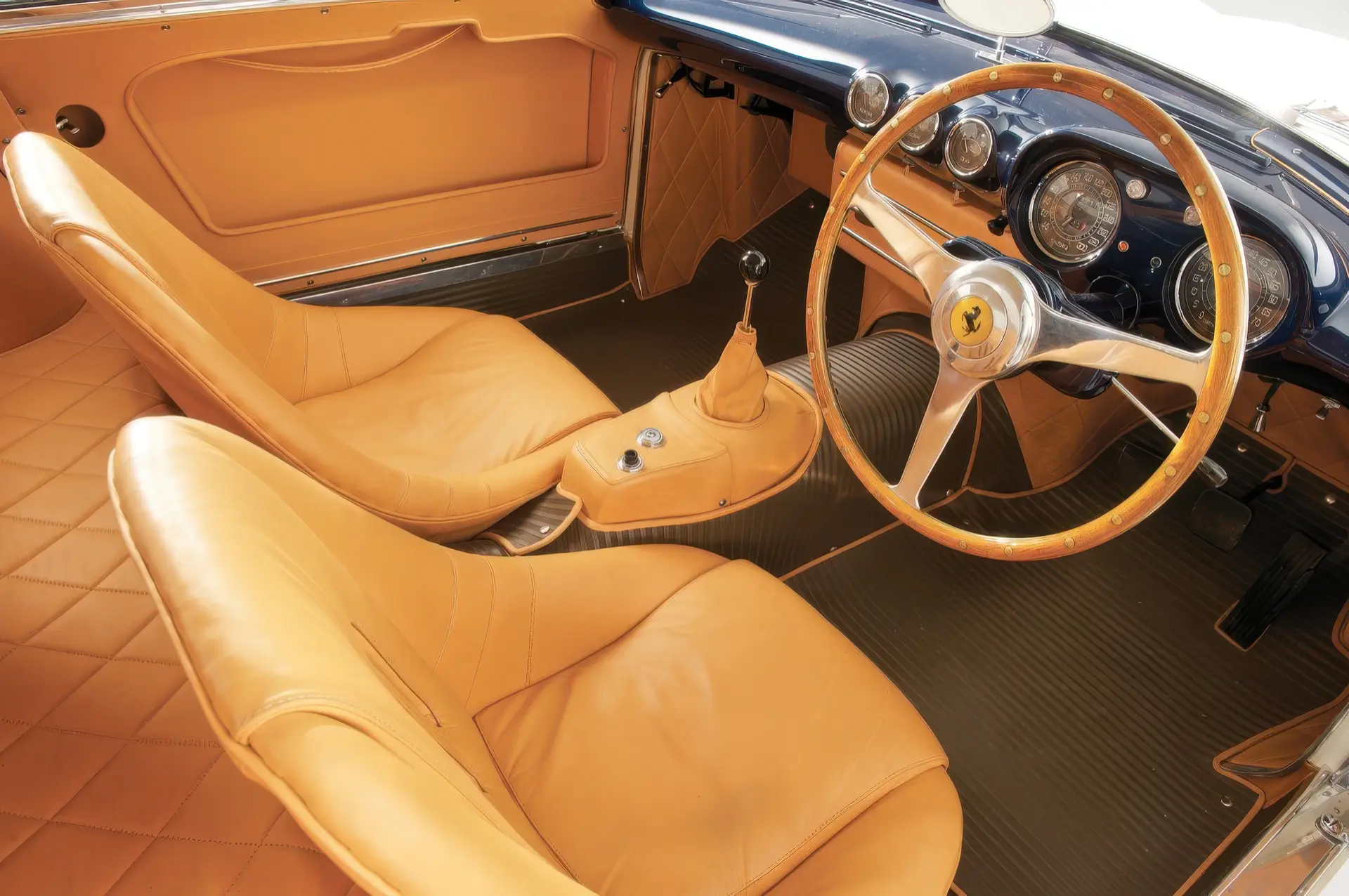 Ferrari 375 MM Berlinetta Speciale (Pinin Farina) - 1955 - 16