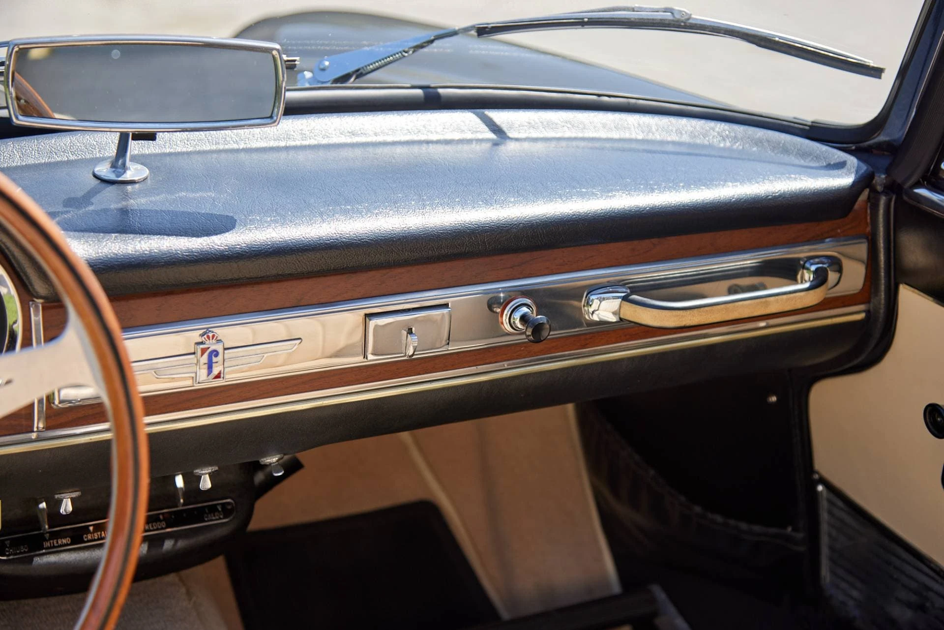 Fiat OSCA 1600 S Cabrioet (Pinifarina) - 1965 - 23