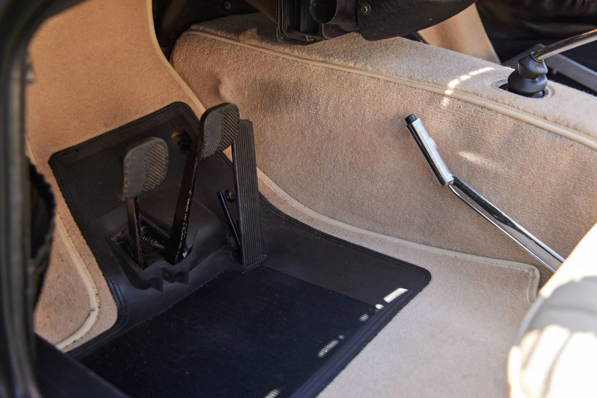 Fiat OSCA 1600 S Cabrioet (Pinifarina) - 1965 - 26