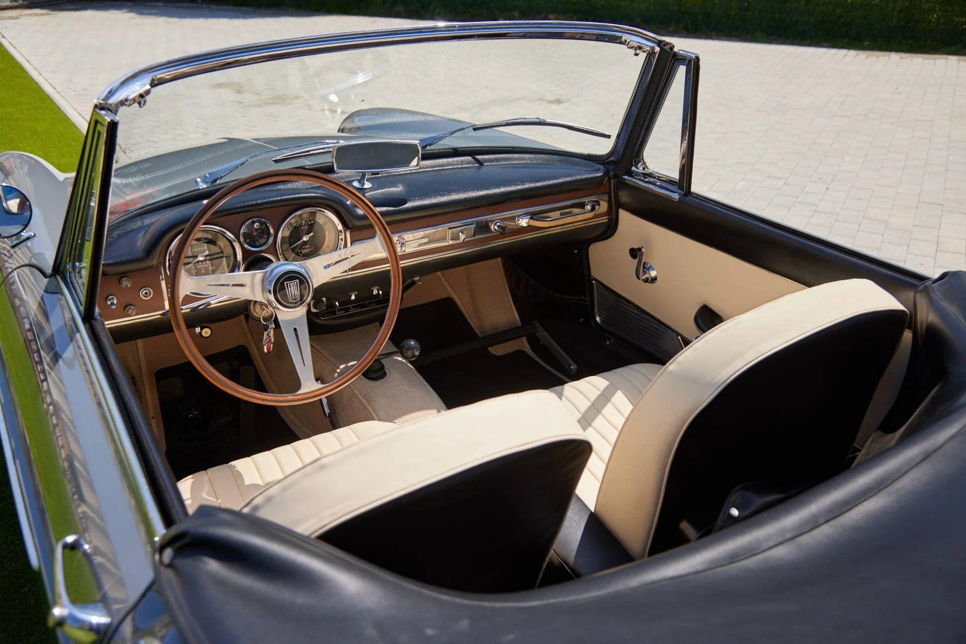 Fiat OSCA 1600 S Cabrioet (Pinifarina) - 1965 - 31