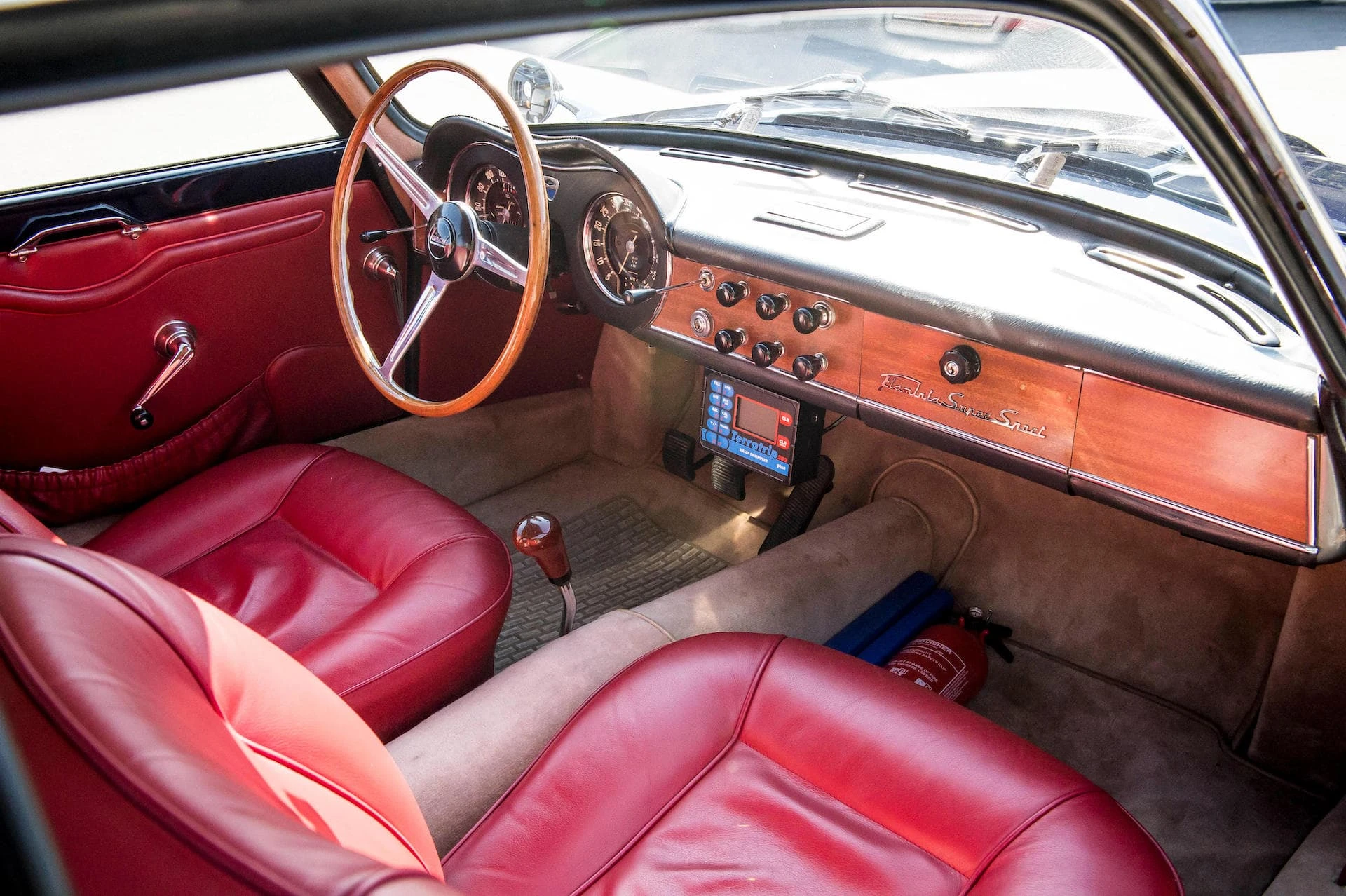 Lancia Flaminia 2.8-Litre Super Sport 'Double Bubble' Coupé Zagato 1965 13