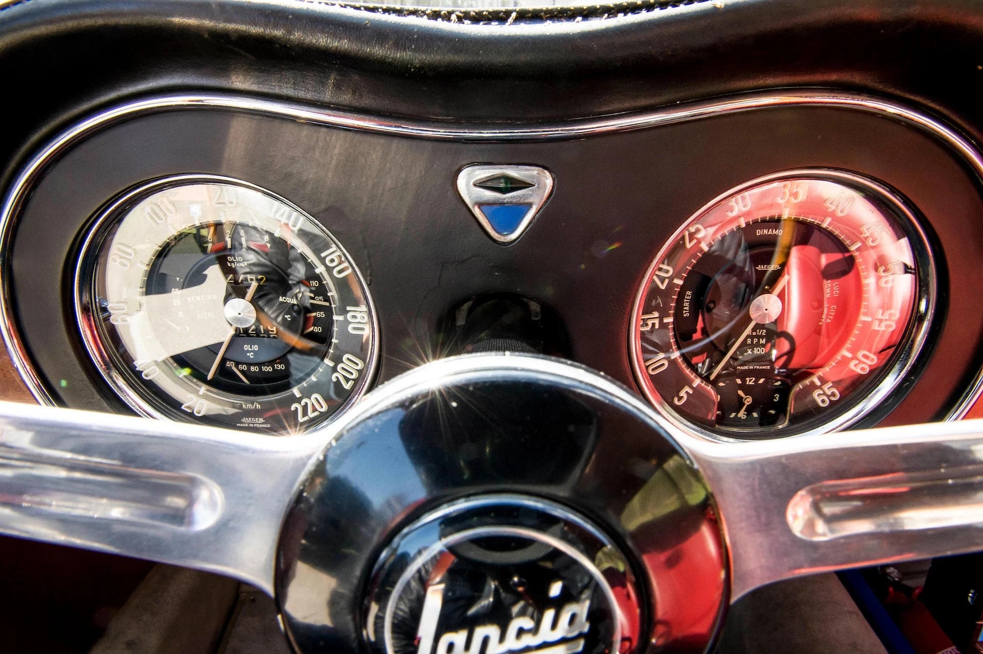 Lancia Flaminia 2.8-Litre Super Sport 'Double Bubble' Coupé Zagato 1965 16