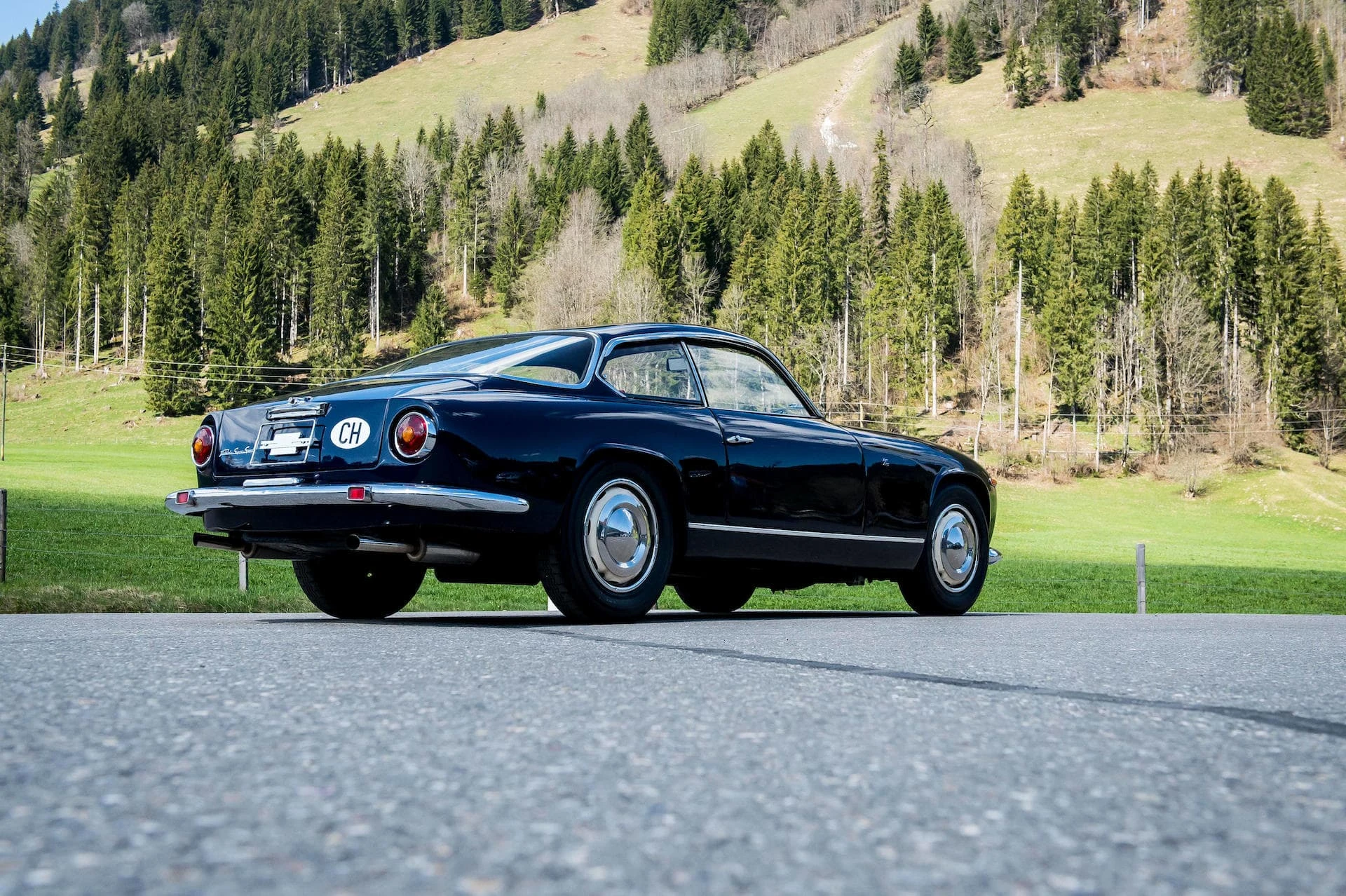 Lancia Flaminia 2.8-Litre Super Sport 'Double Bubble' Coupé Zagato 1965 6