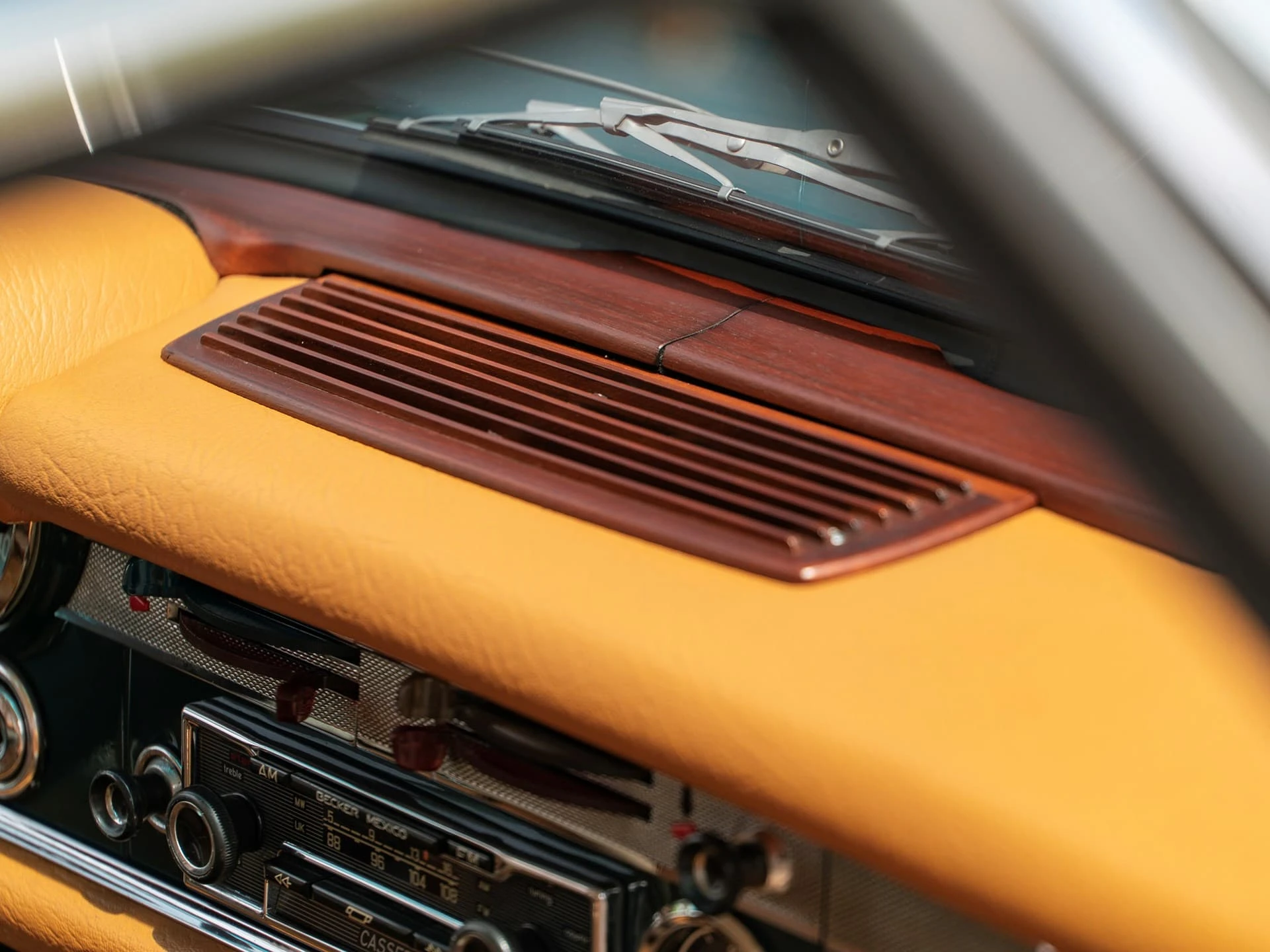 Mercedes-Benz 230 SL Pagode - 1963 19