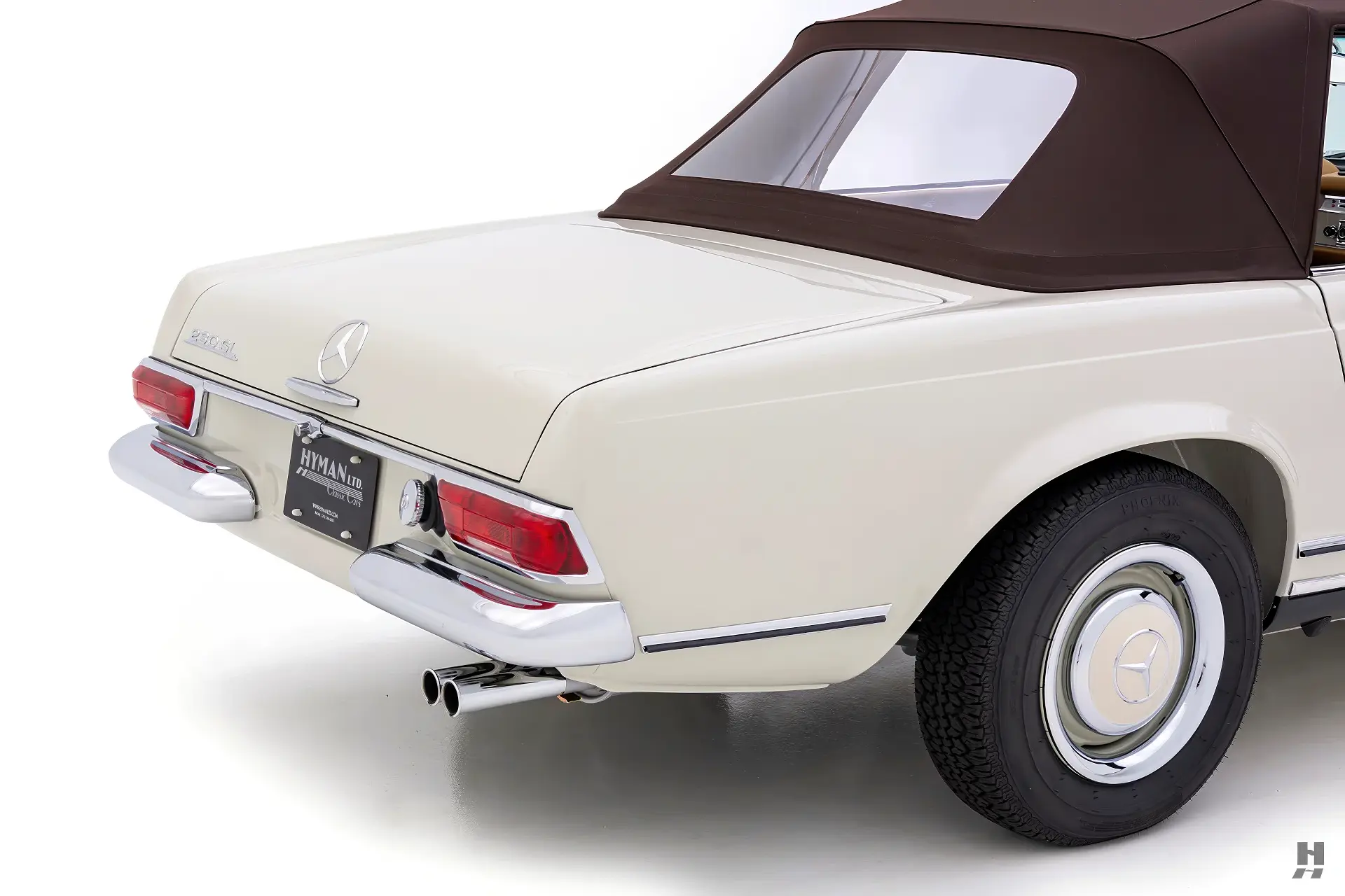 Mercedes-Benz 230SL - 1965-24