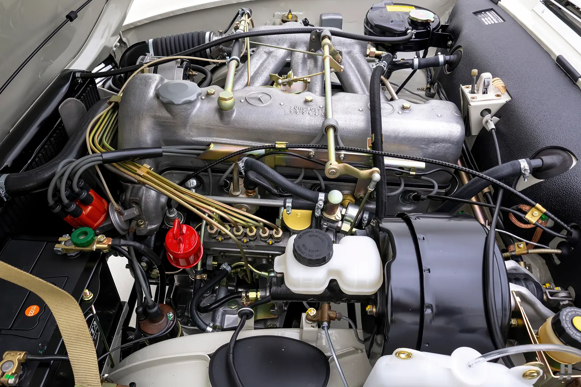 Mercedes-Benz 230SL - 1965-27