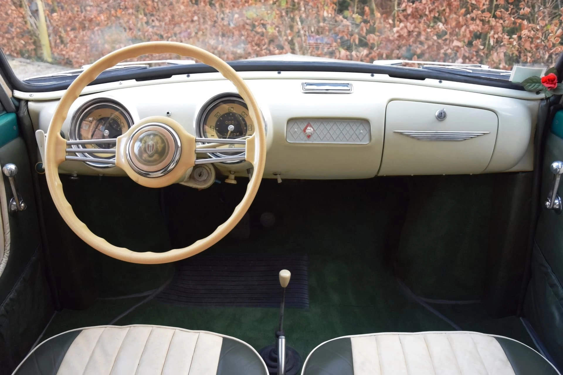 Renault Autobleu 4CV coupé 1955 14