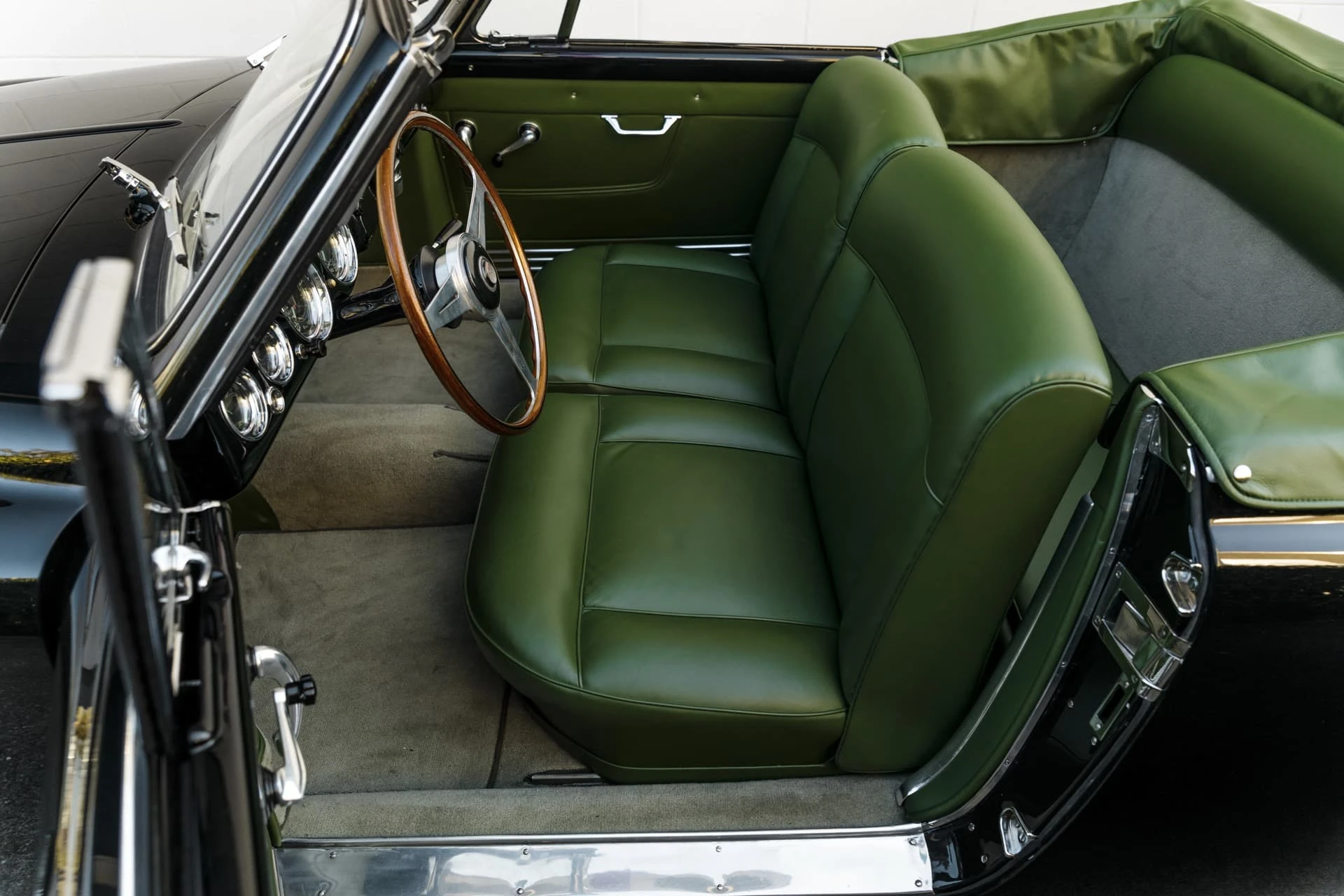 Alfa Romeo 1900 C cabriolet Pinin Farina 1953 22