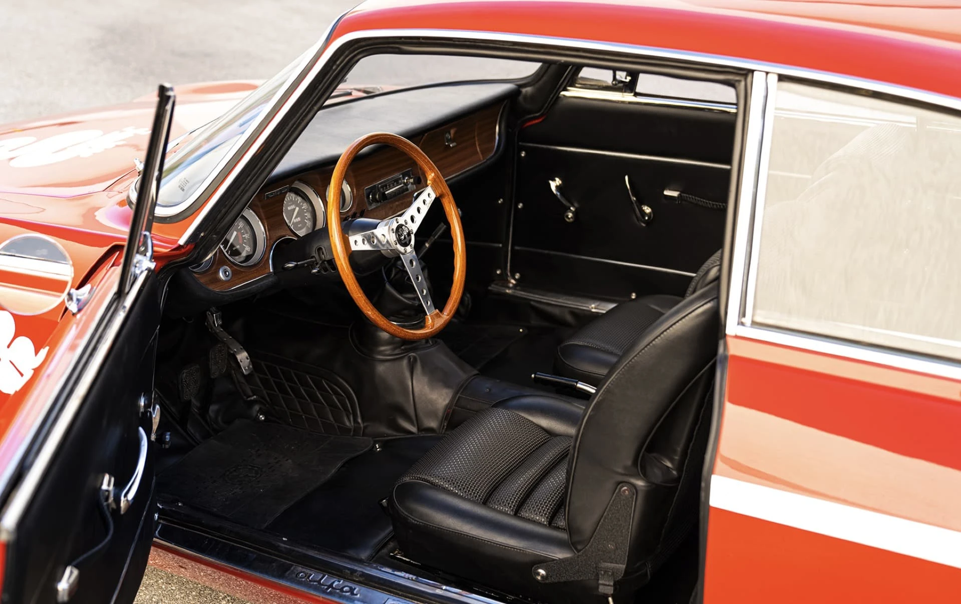 Alfa Romeo Giulia Sprint GTA 1300 Junior Stradale Bertone 1968 31