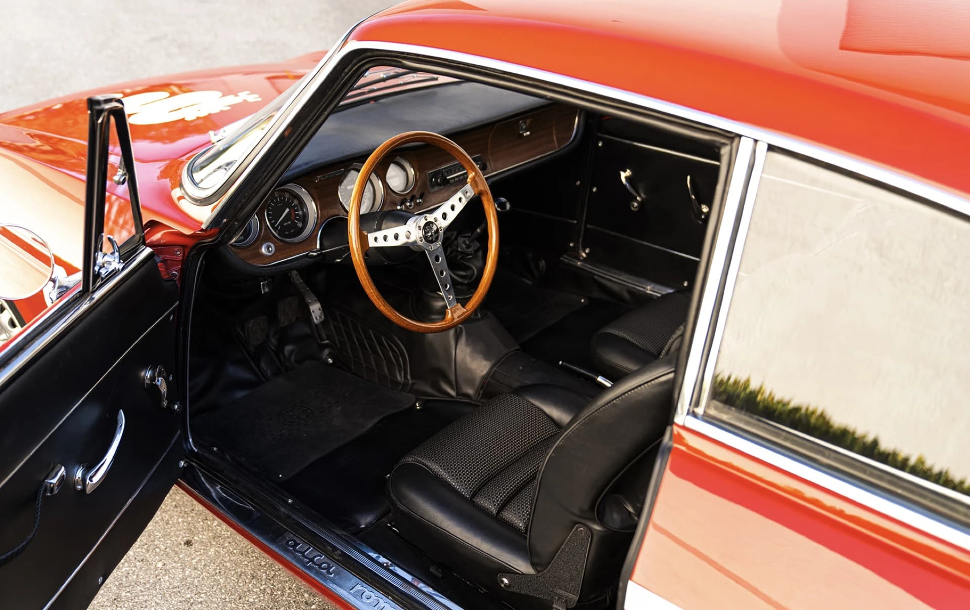 Alfa Romeo Giulia Sprint GTA 1300 Junior Stradale Bertone 1968 32