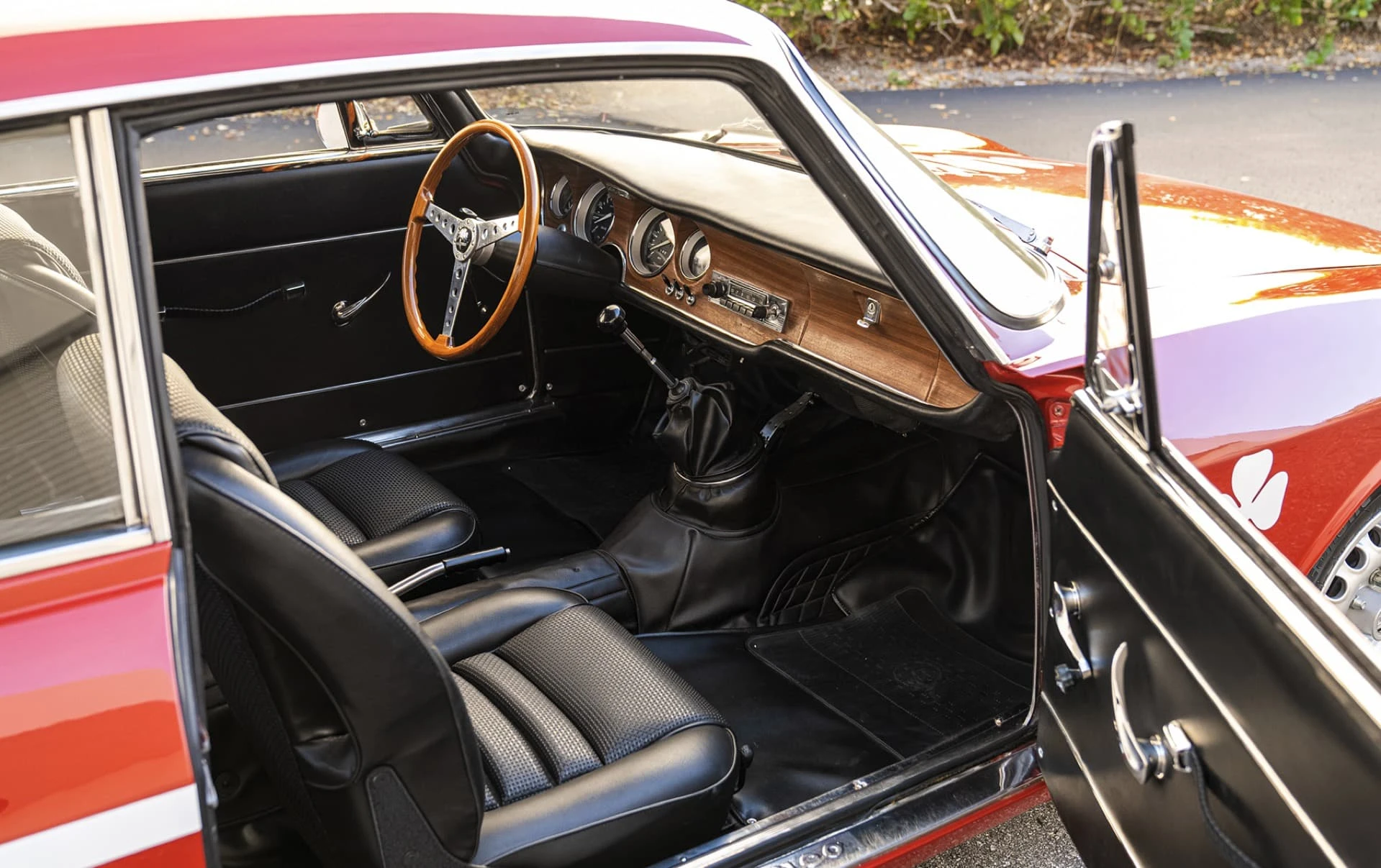 Alfa Romeo Giulia Sprint GTA 1300 Junior Stradale Bertone 1968 39