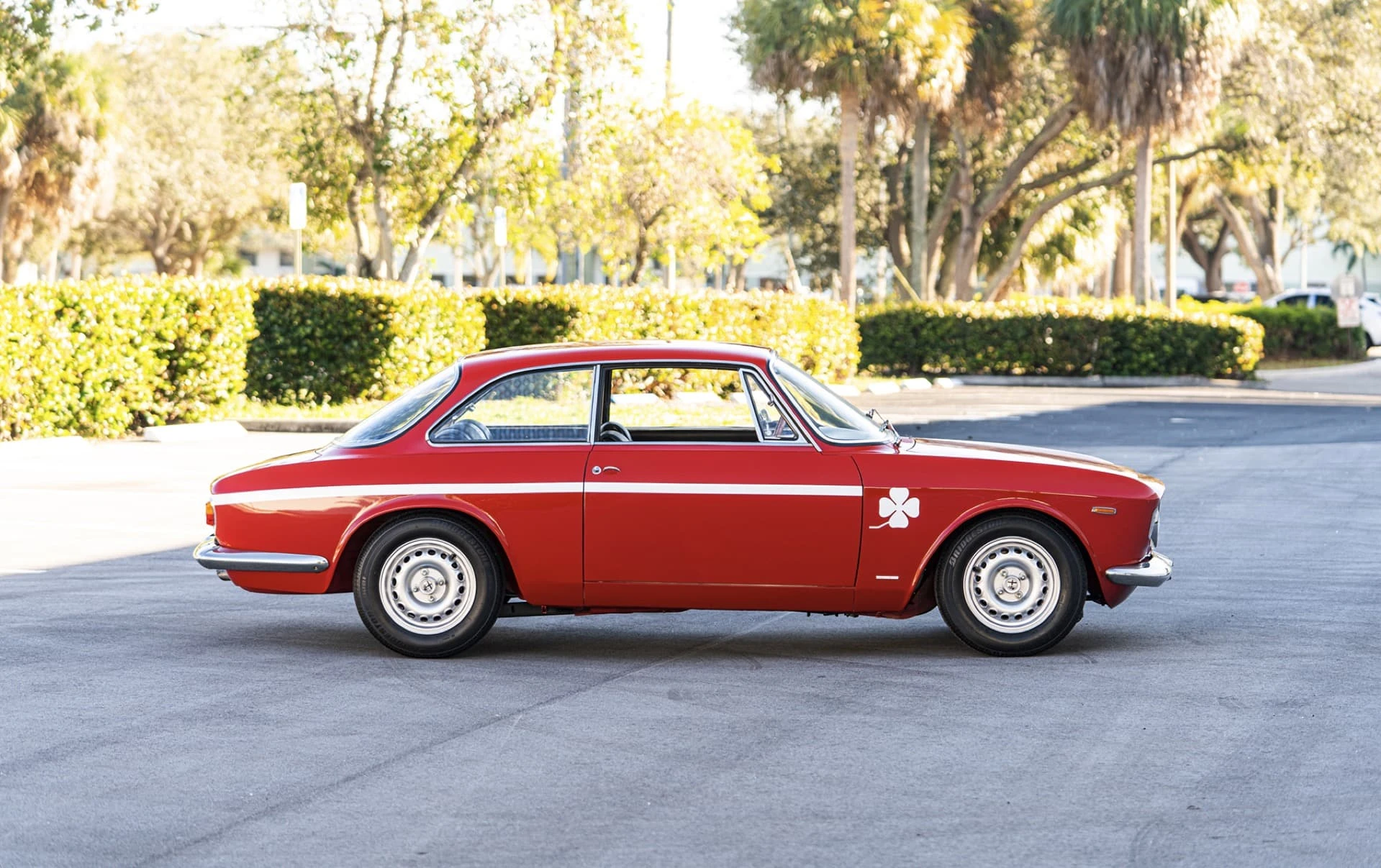 Alfa Romeo Giulia Sprint GTA 1300 Junior Stradale Bertone 1968 9