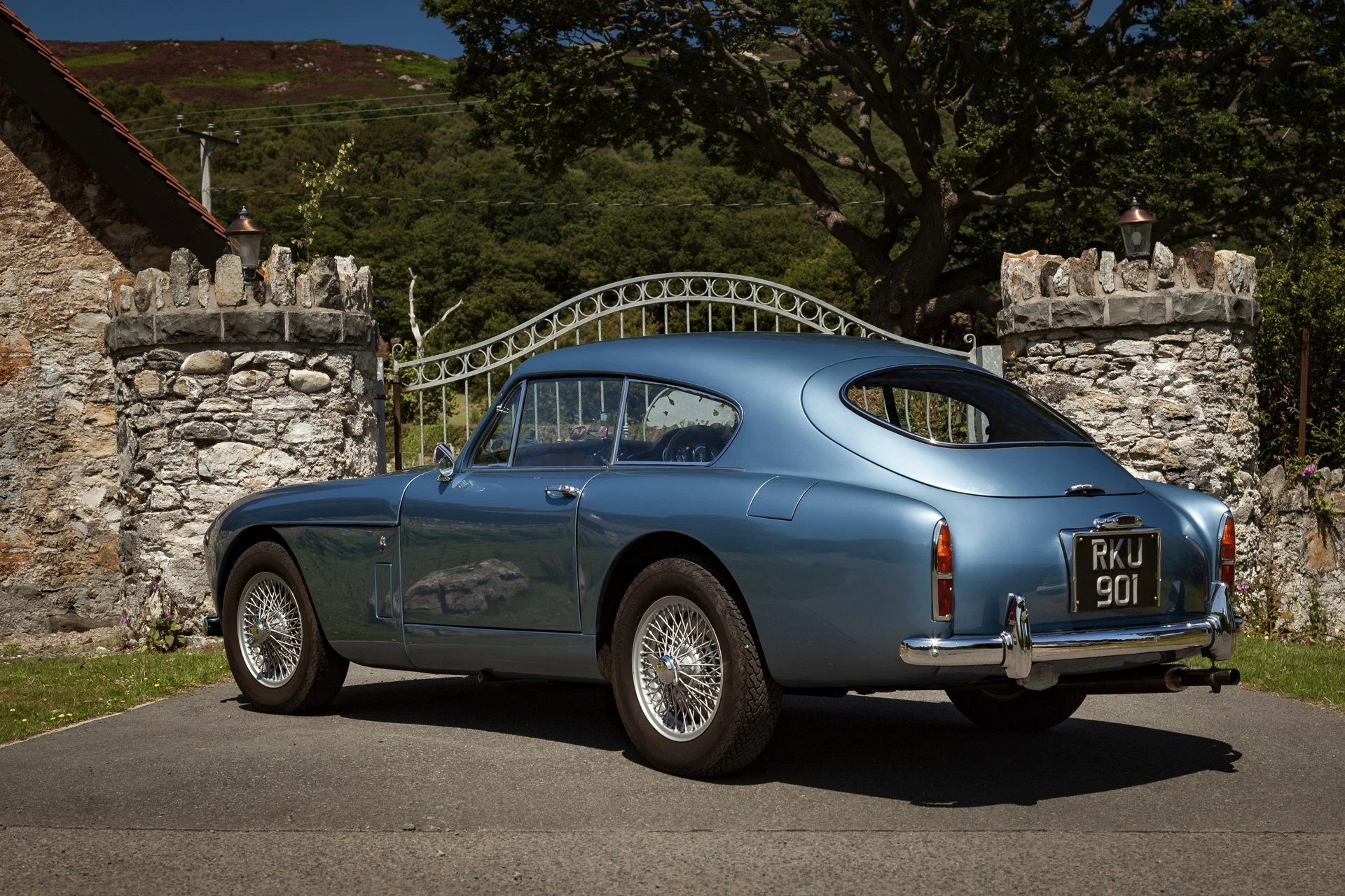 Aston Martin DB MKIII 1959 3