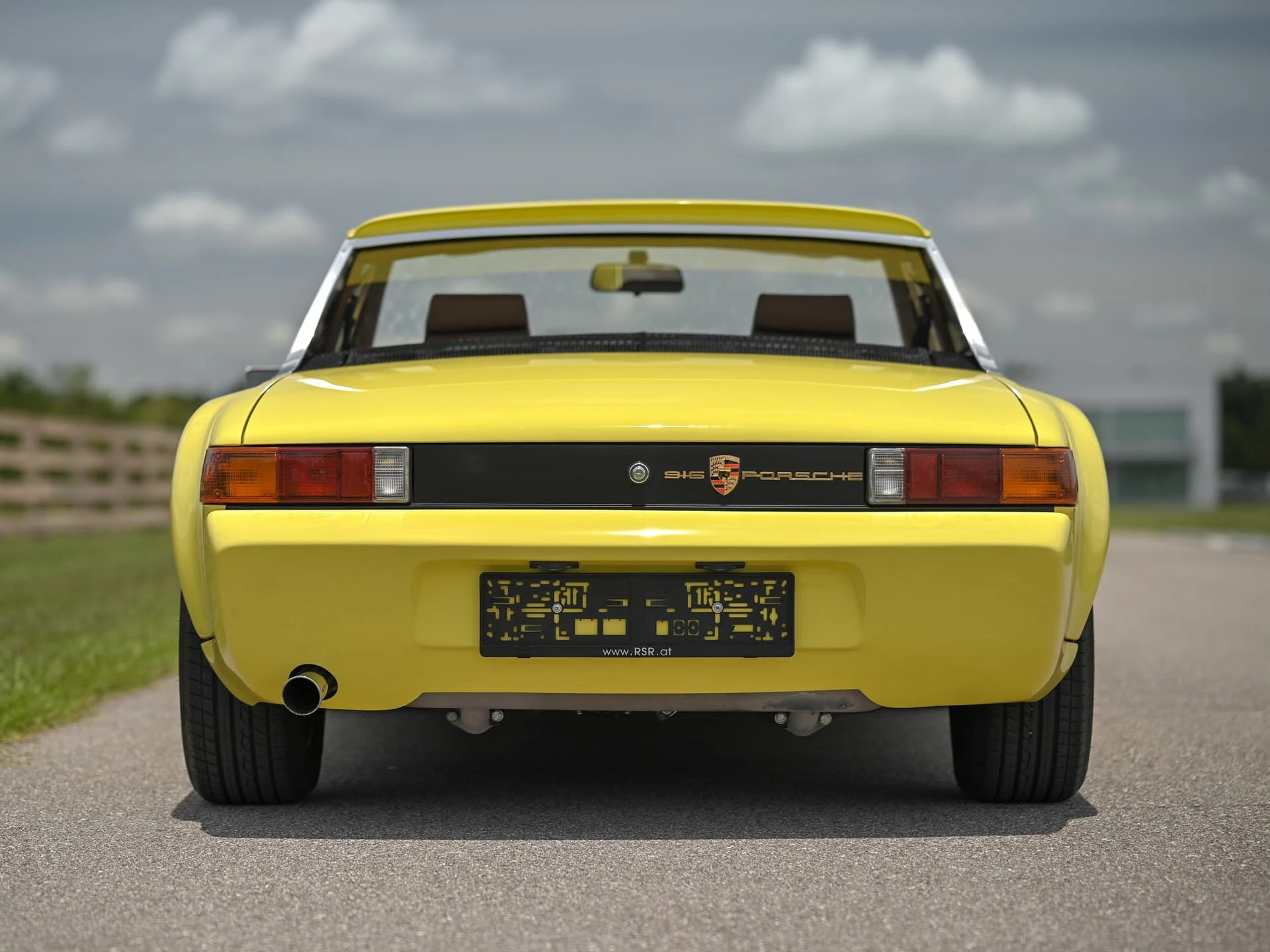 Porsche 916 Prototype 1971 8