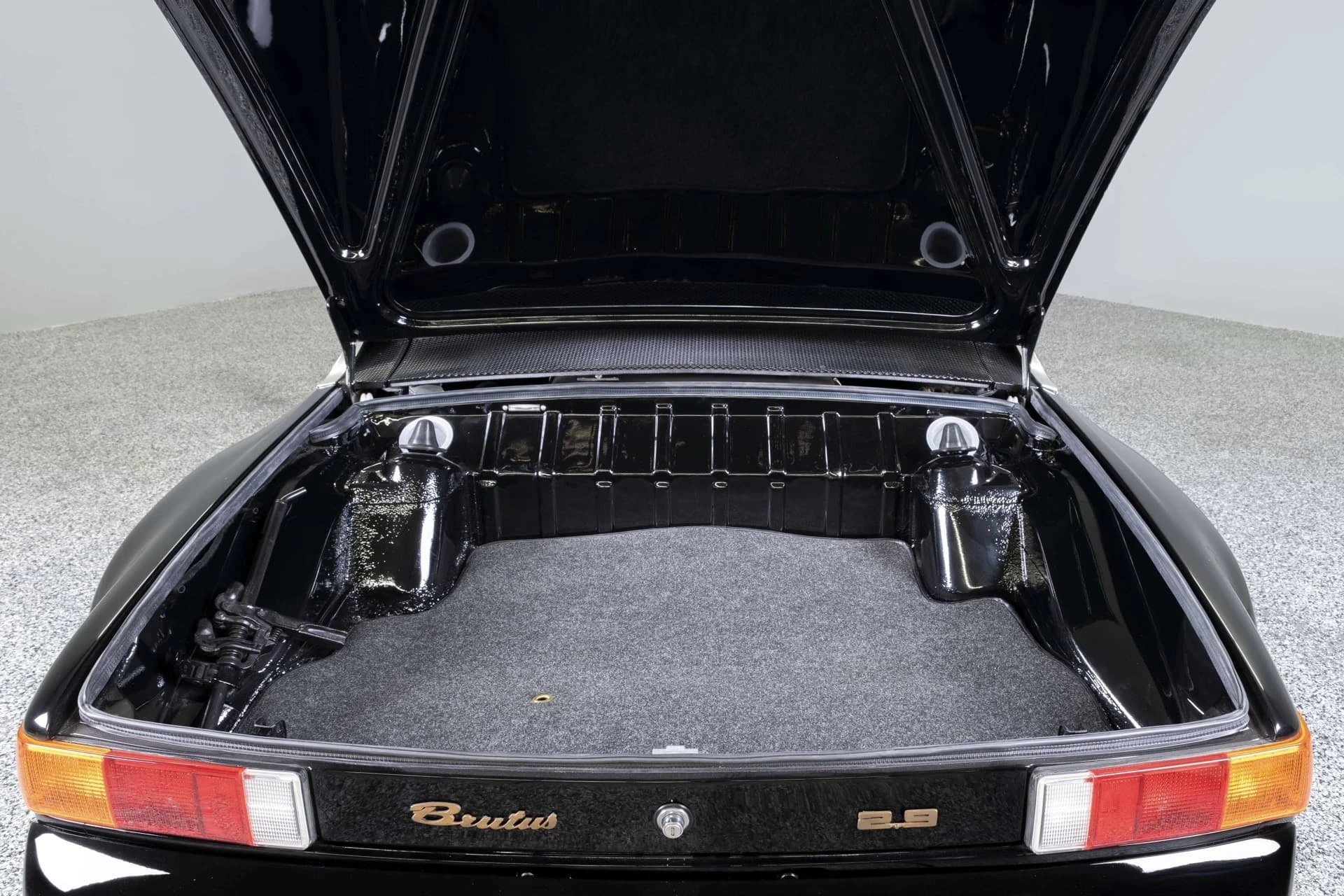 Porsche 916 prototype Brutus 1971 38