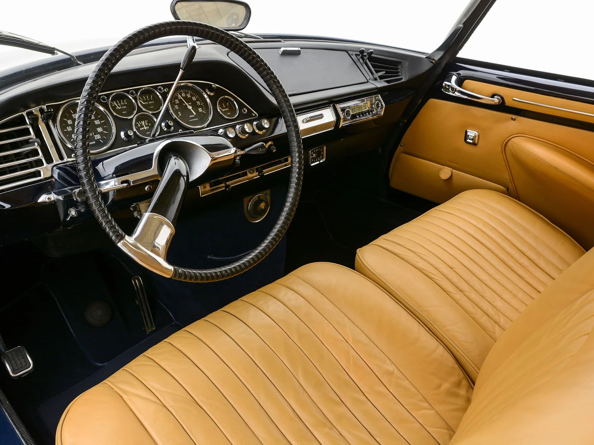 Citroën DS 21 Concorde CoupeChapron 1965 4