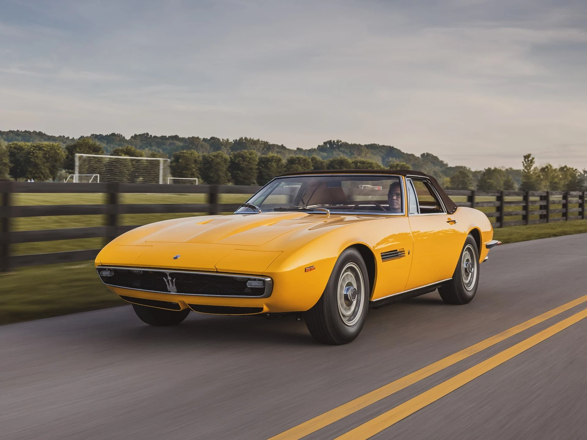 Maserati Ghibli Spyder Prototype Ghia 1968 1