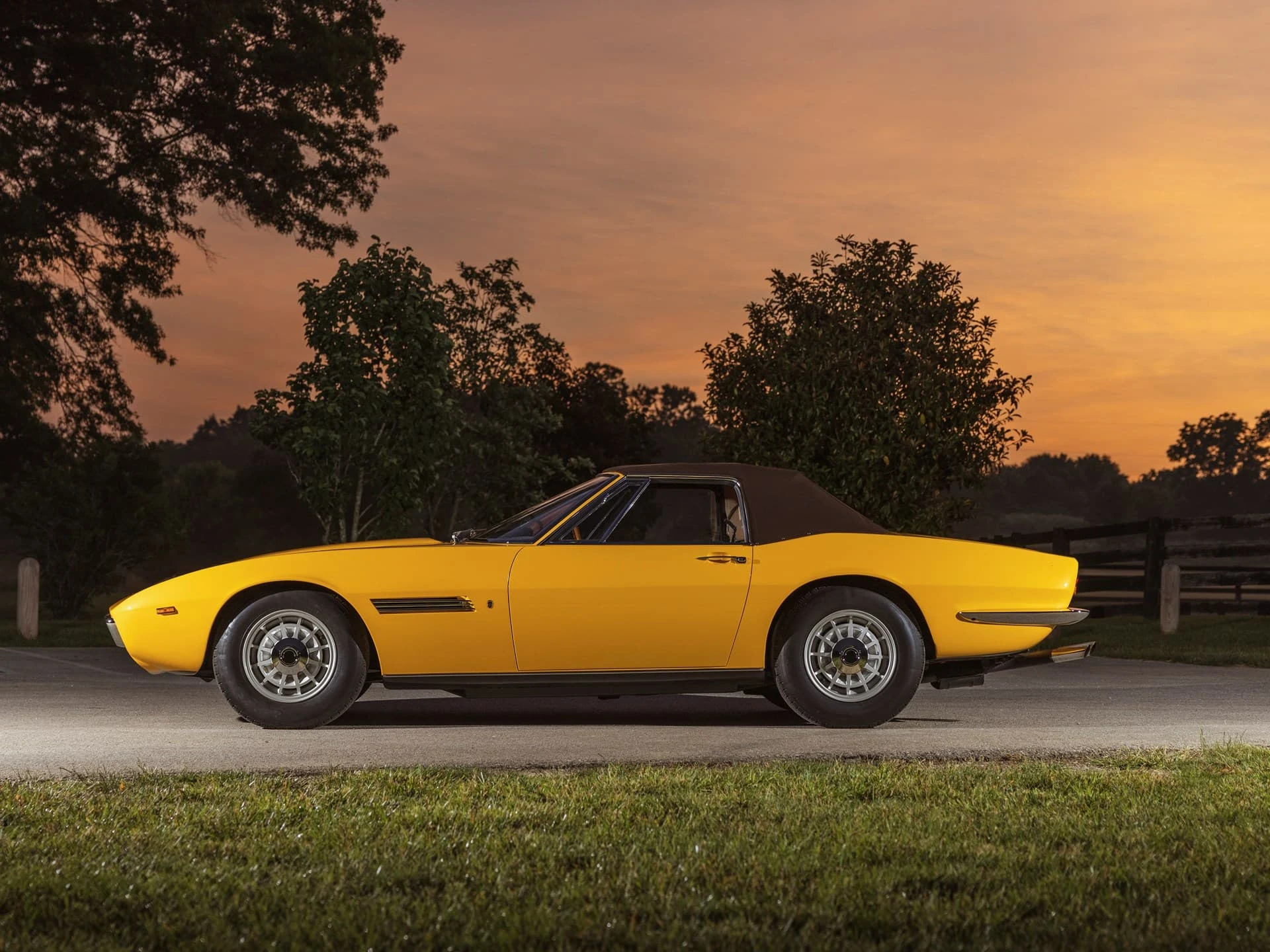Maserati Ghibli Spyder Prototype Ghia 1968 11