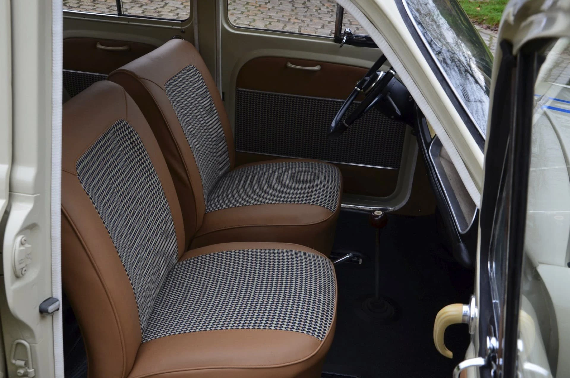 Renault Dauphine 1093 1963 10