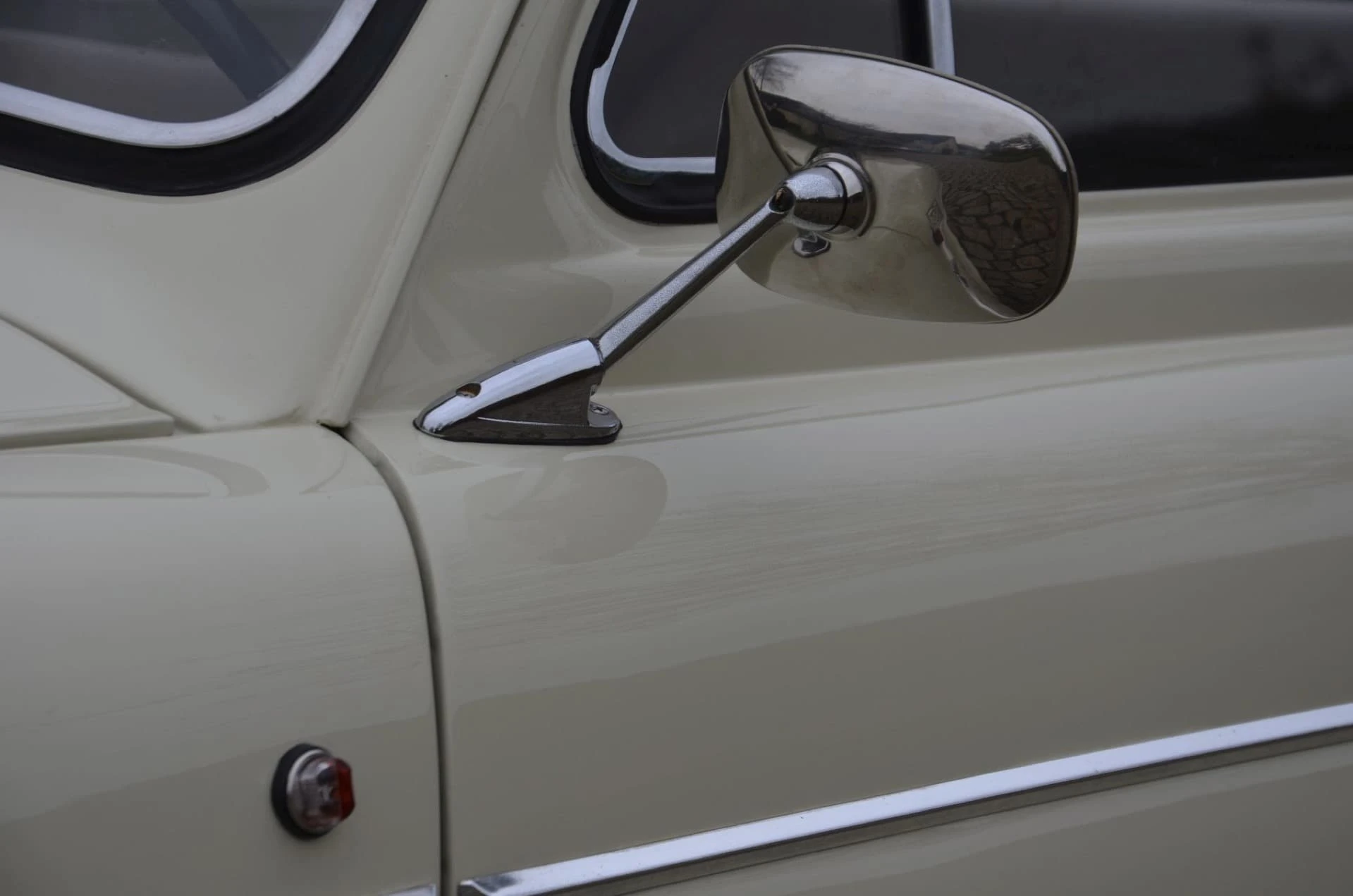 Renault Dauphine 1093 1963 24