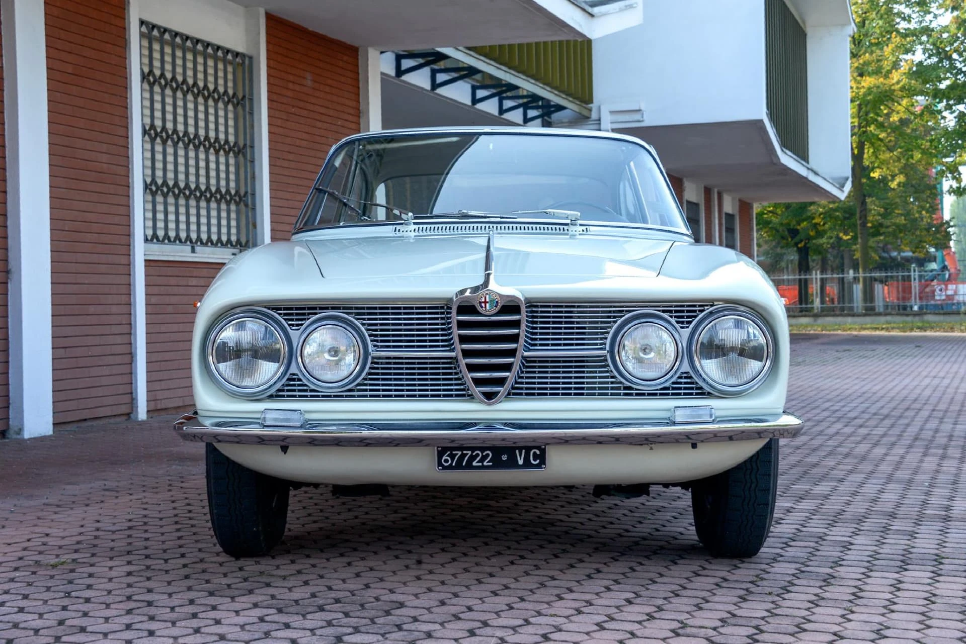 Alfa Romeo 2000 Sprint Bertone 1962 7