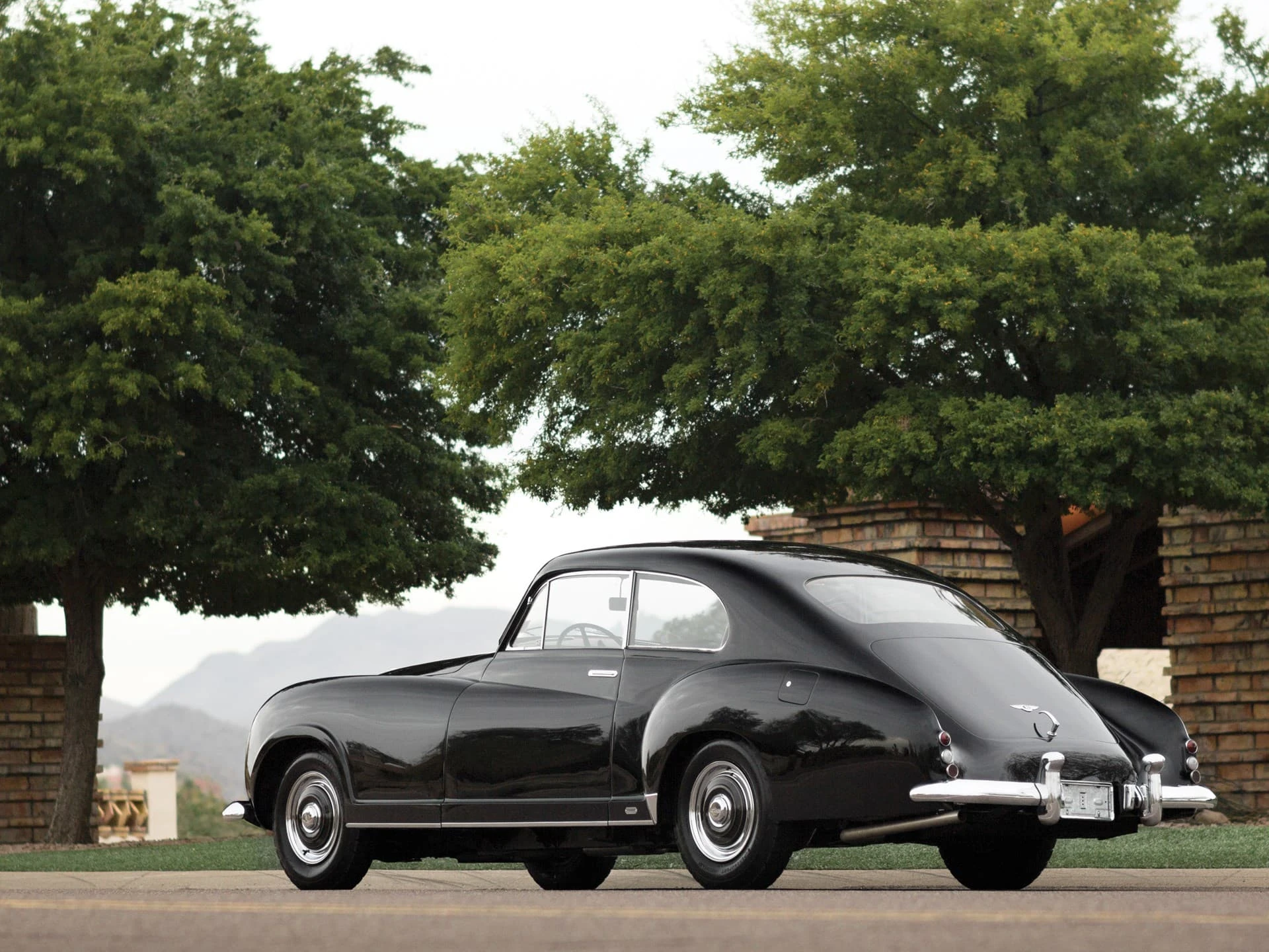 Bentley Continental Type R Franay 1954 14